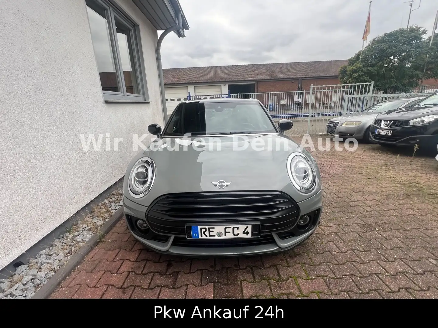 MINI Cooper D Clubman Grau - 1