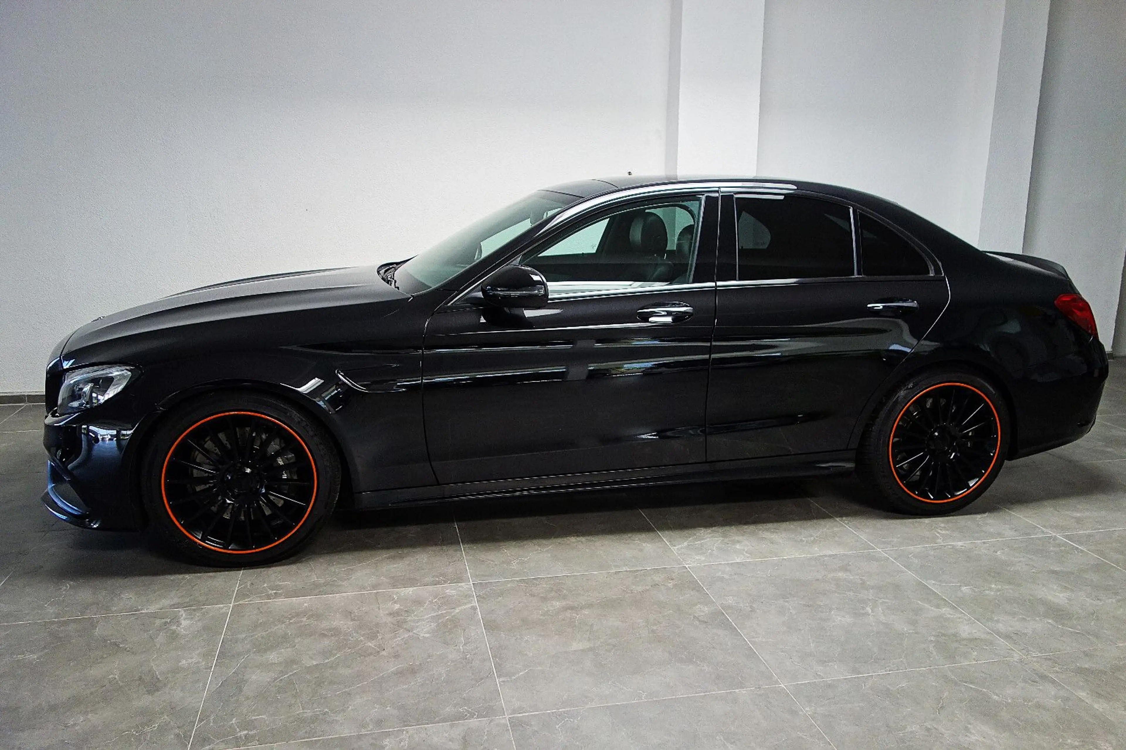 Mercedes-Benz C 63 AMG C63 AMG Performance Lim. Pano/Klappenauspuf/19Zo — photo 6