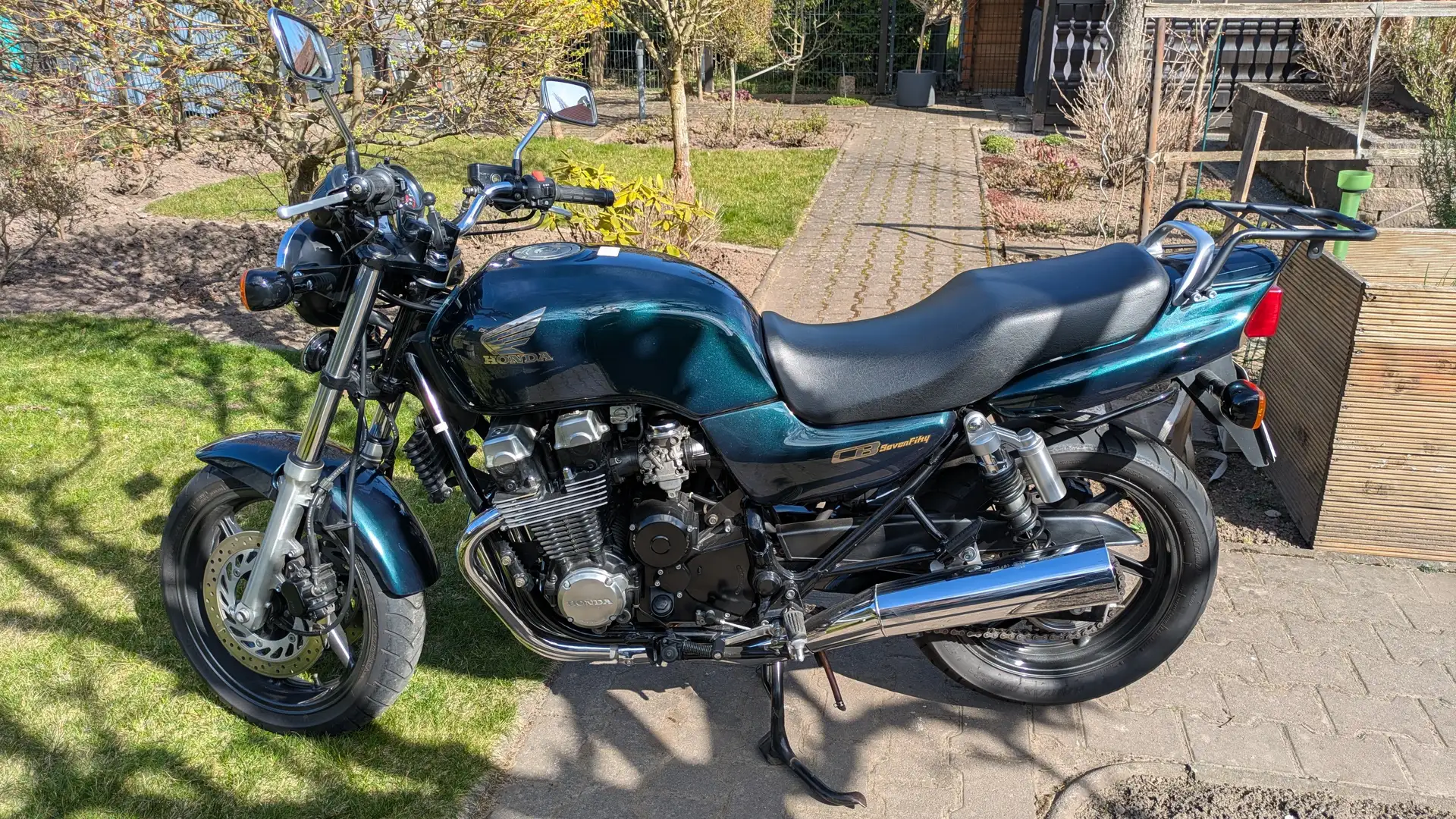 Honda CB 750 four - CB sevenfifty RC42 - Grün - 1