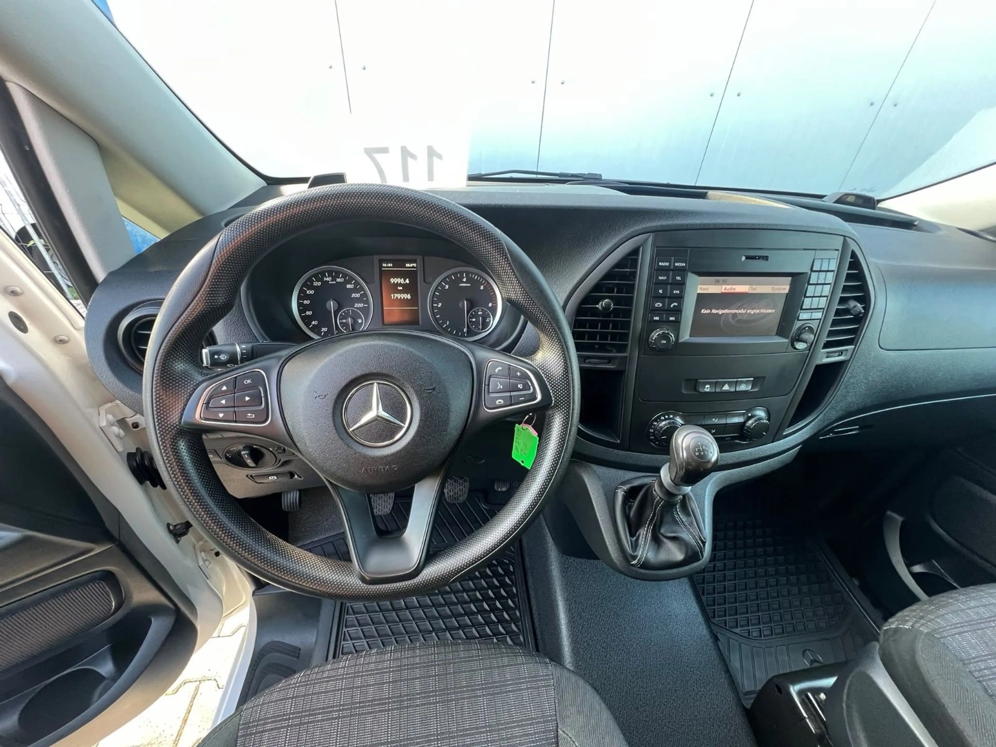 Mercedes-Benz Vito 114 LANG KLIMA TEMPOMAT AHK WERKZEUGSCHRÄNK — photo 14