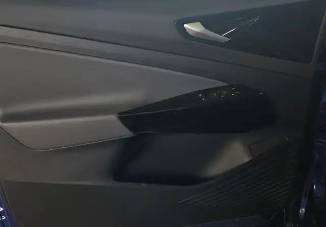 Volkswagen Id.4 view 16