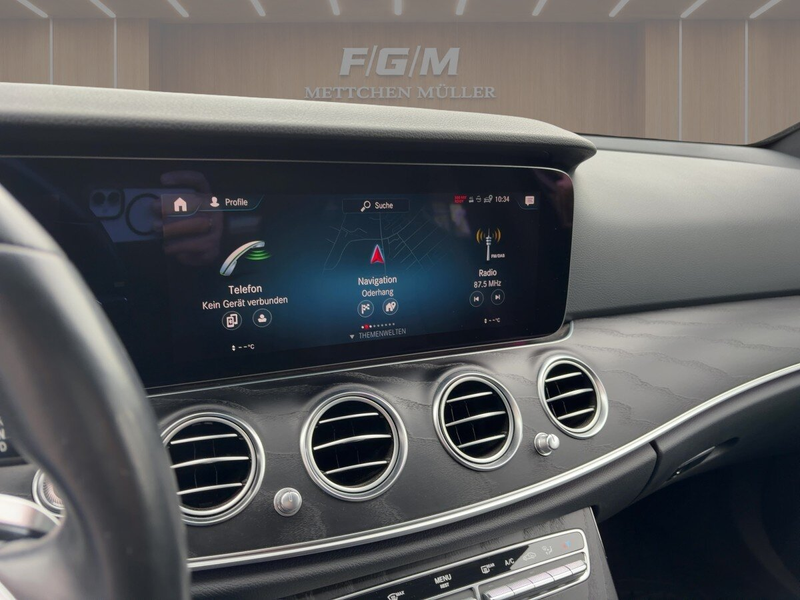 Mercedes-Benz E 400 E 400 d 4MATIC T-Modell AVANTGARD Exterieur/Navi — photo 10
