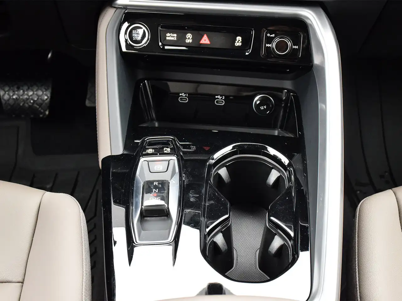 Audi Q5 снимка Audi Q5