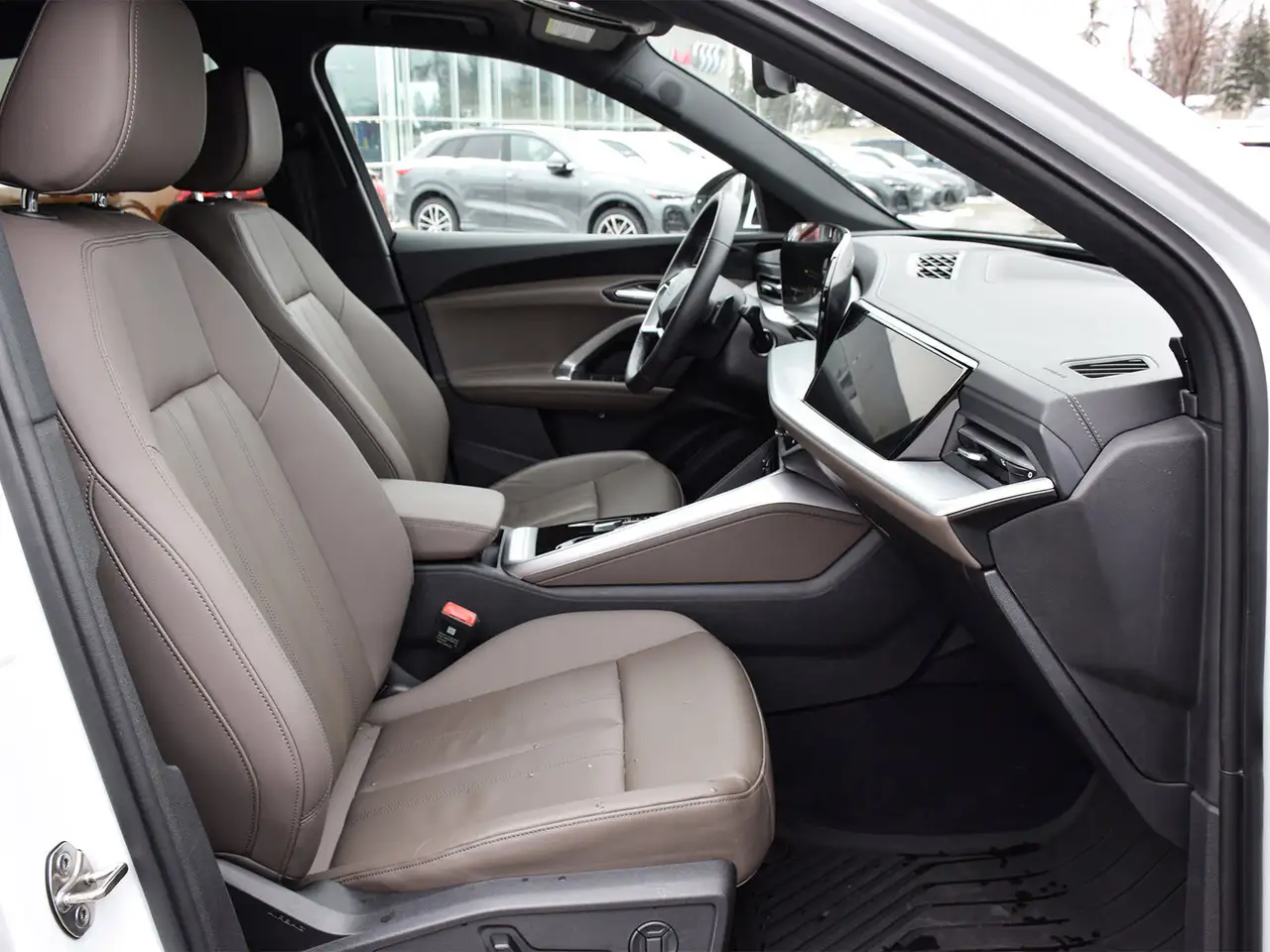 Audi Q5 снимка Audi Q5
