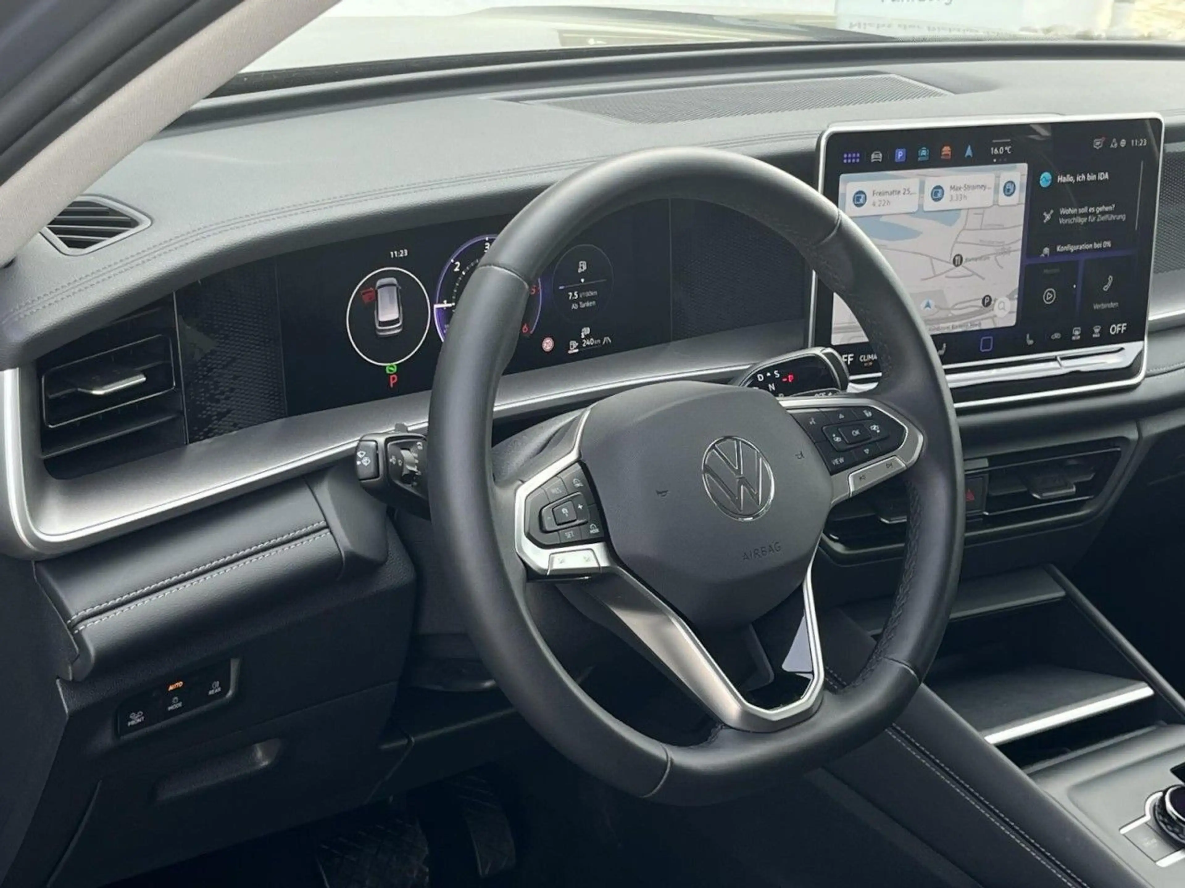 Volkswagen Tayron 2,0 TDI DSG Life 4Motion 7-Sitze (AHK+IQL — photo 13