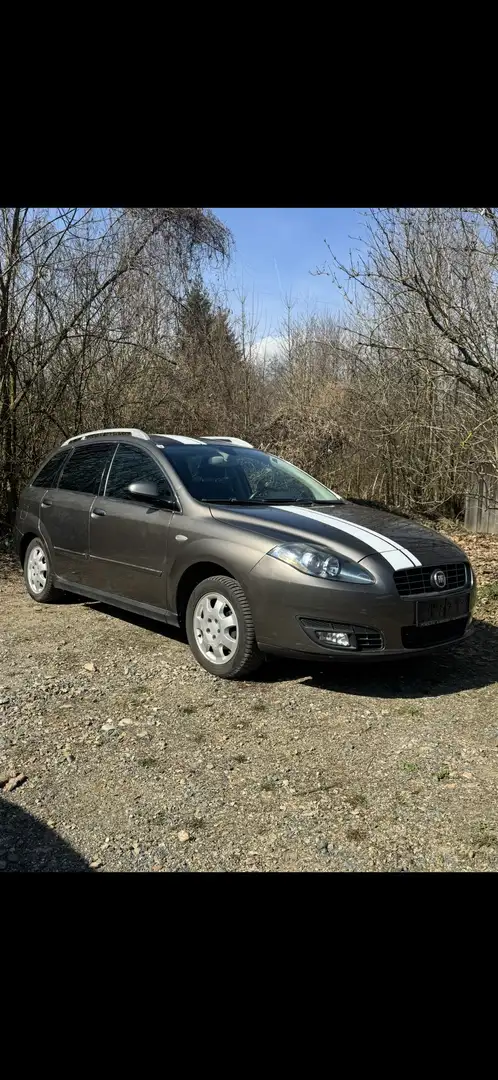 Fiat Croma 2,2 16V Emotion - 2
