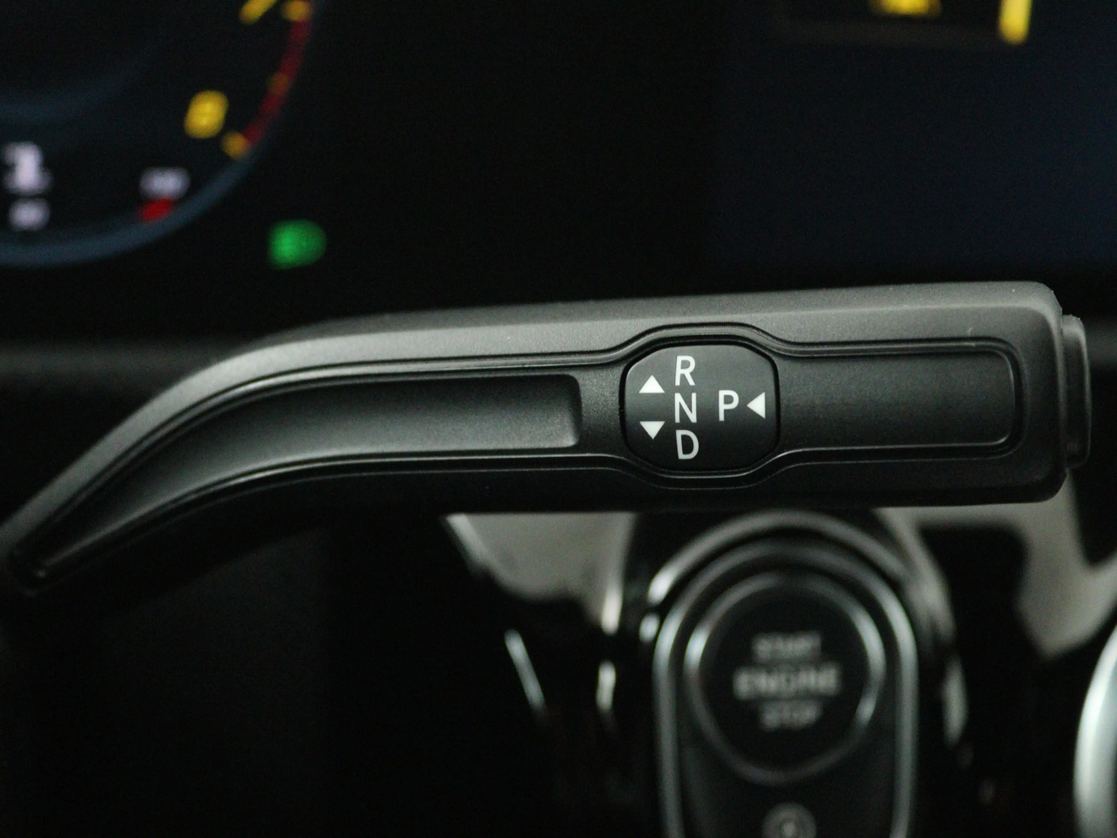 Mercedes-Benz A 180 Business Solution AMG — photo 10