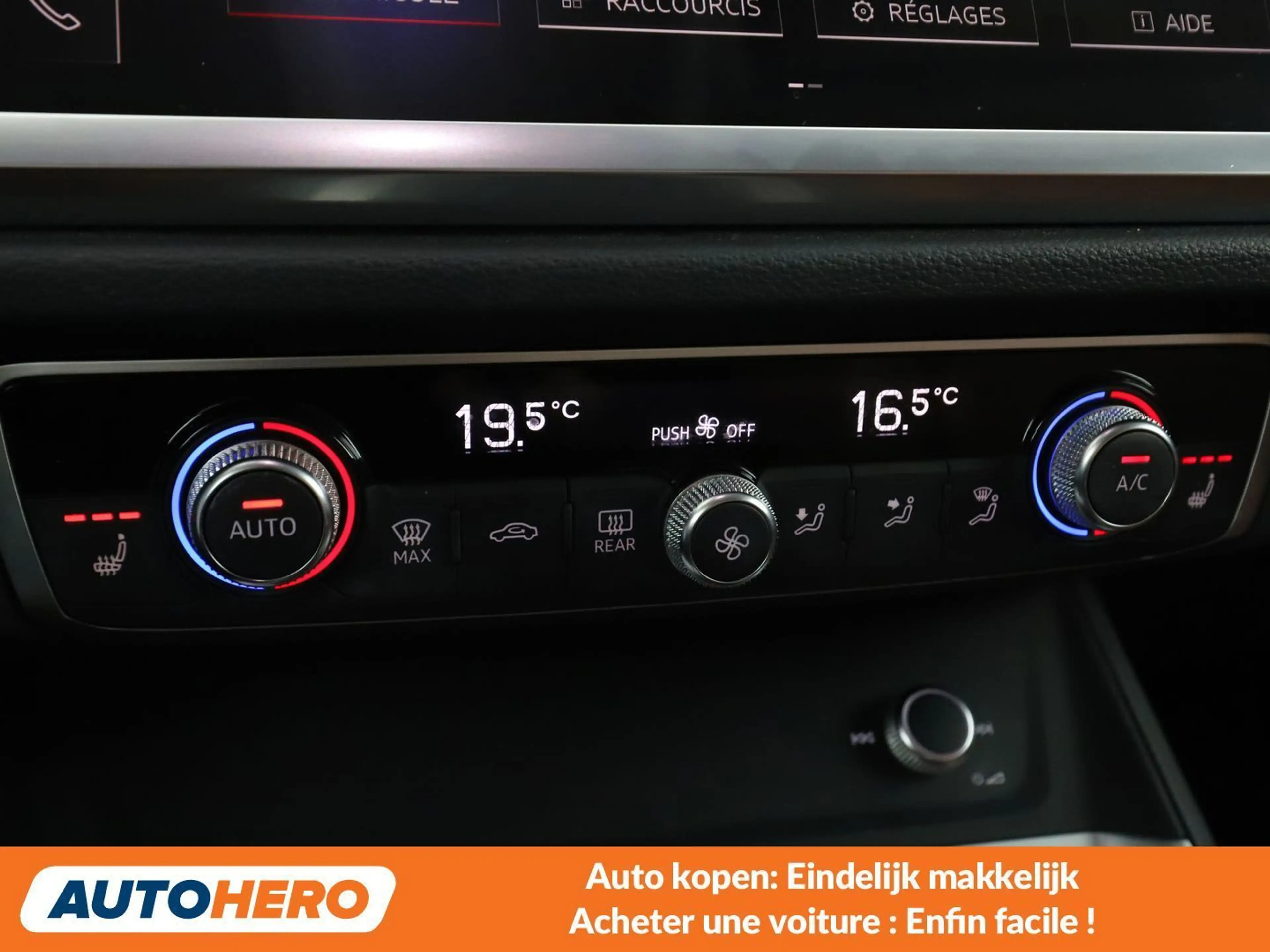 Audi Q3 40 TFSI quattro S line — photo 14