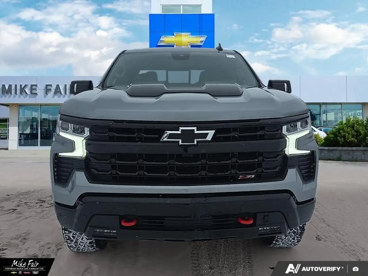Chevrolet Silverado 1500 снимка Chevrolet Silverado 1500