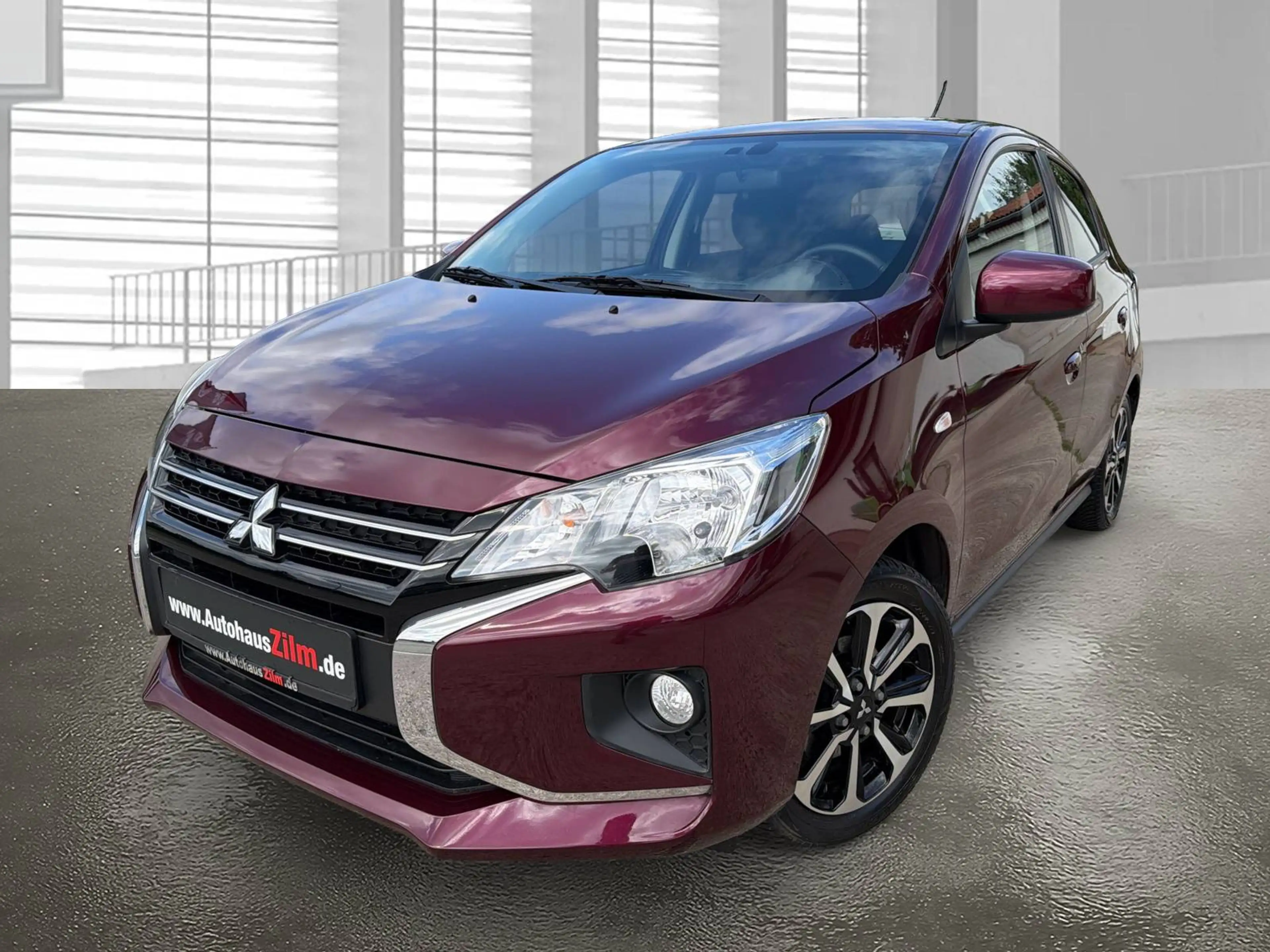 Mitsubishi Space Star Select+ 1.2 — photo 9