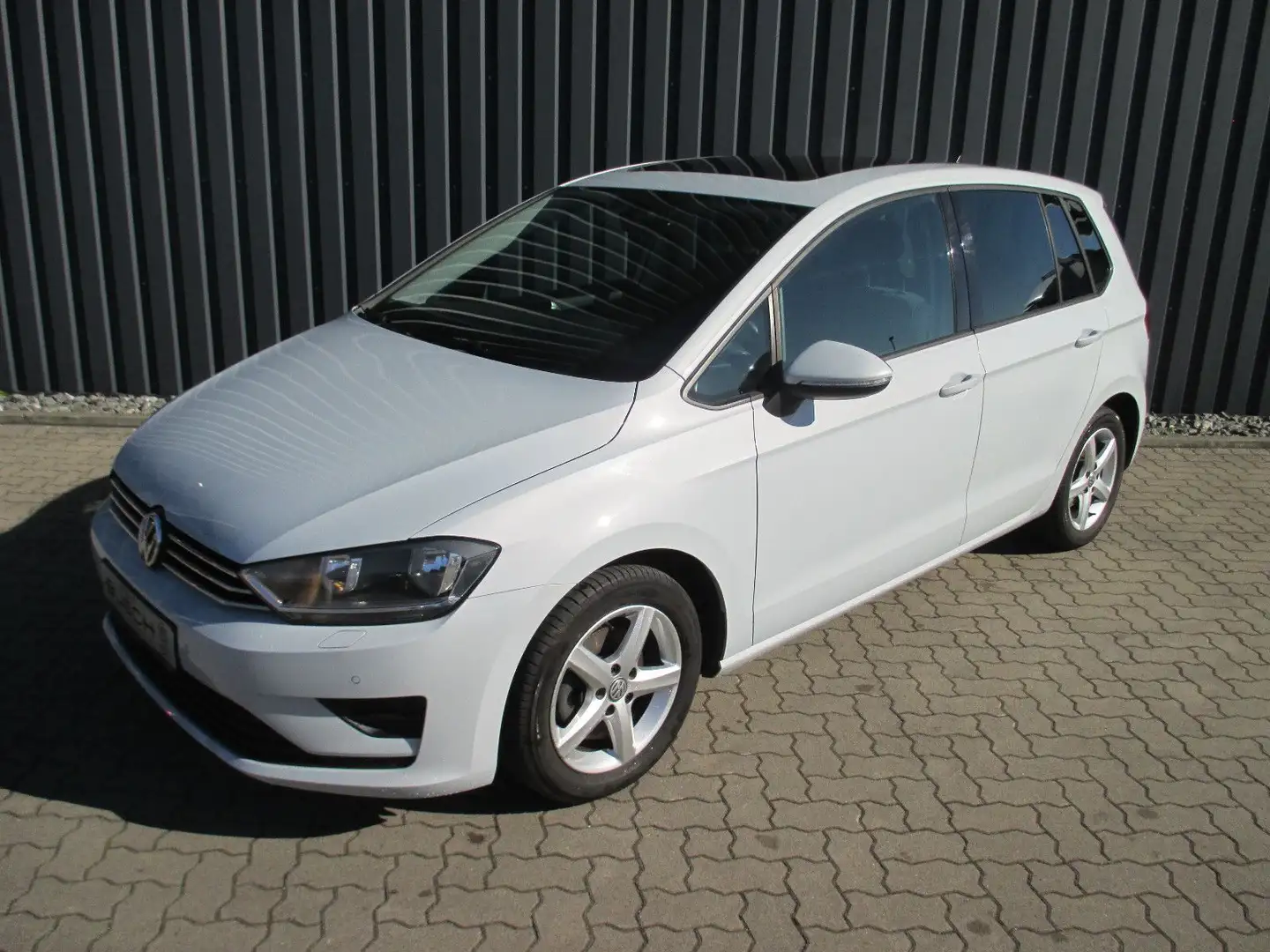Volkswagen Golf Sportsvan Comfortline 1,4l TSI 110kw 6-Gang Silber - 1