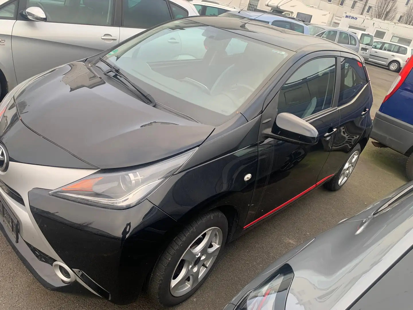 Toyota Aygo Aygo 5-Türer x-shift x-clusiv - 2