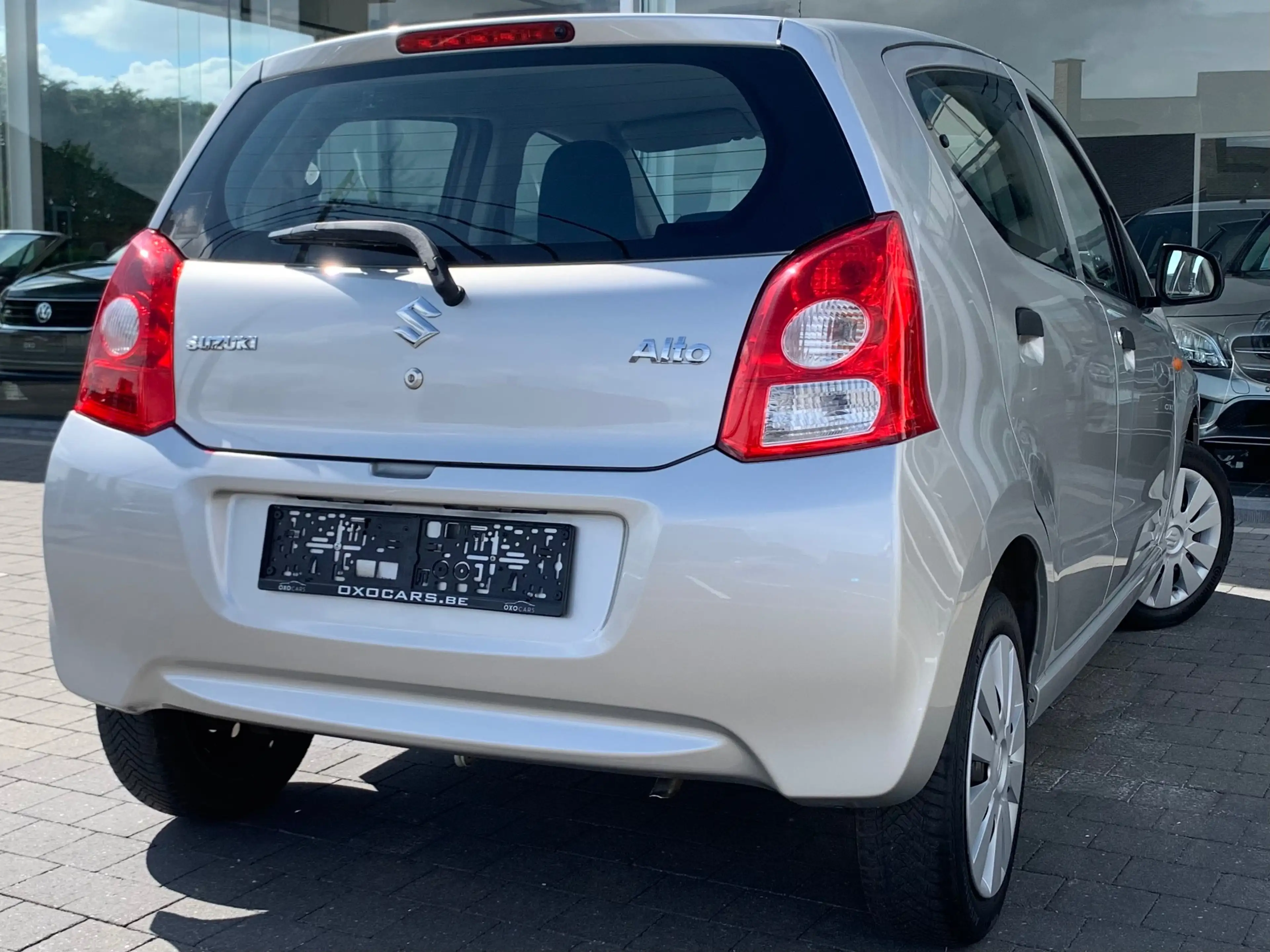 Suzuki Alto 1.0i Essence / Airco / Faible KM / GARANTIE / — photo 4