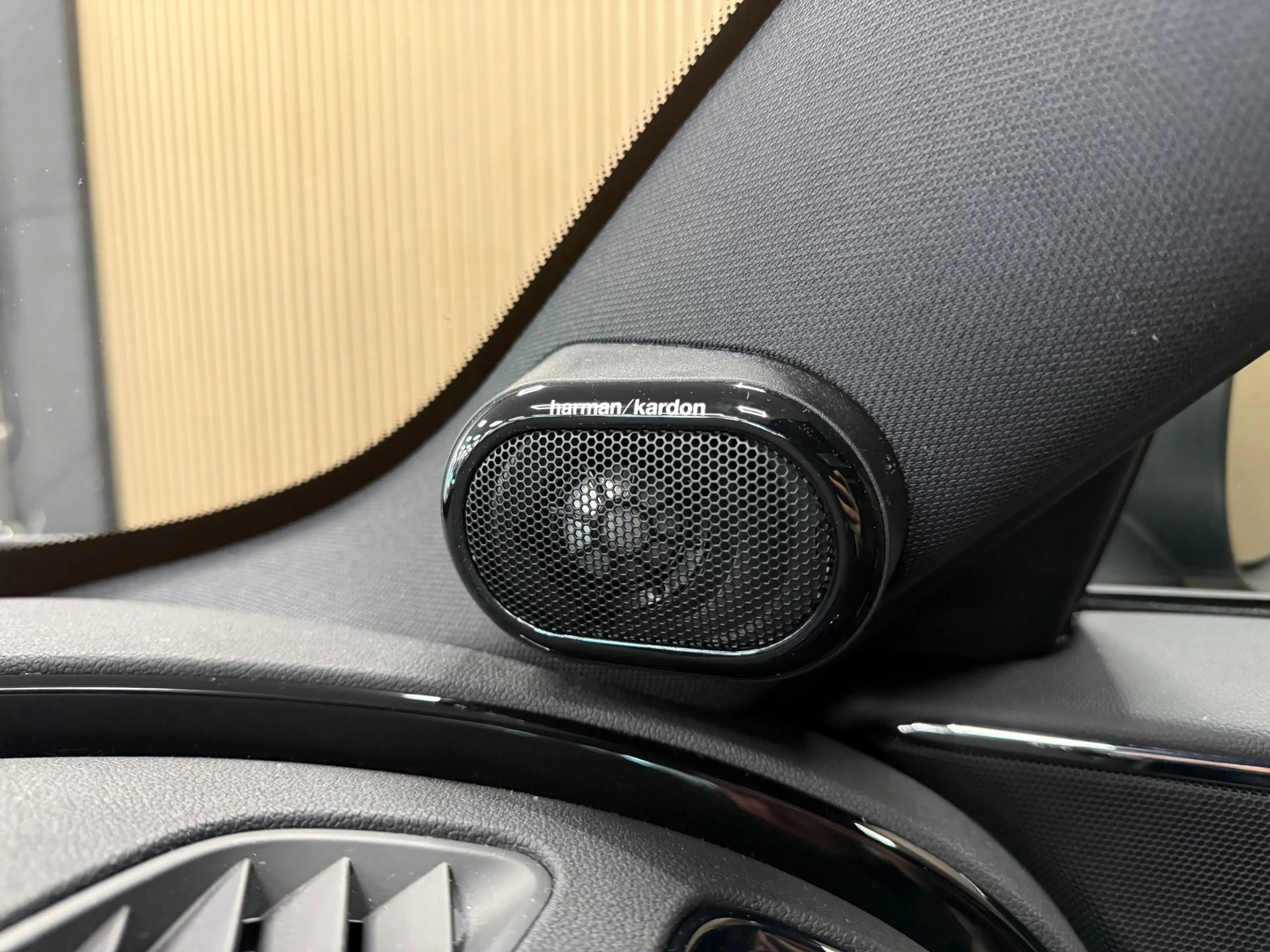 MINI Cooper Clubman 1.5 Chili * Panoramadak / Harman&Kardon / LED / Na — photo 19