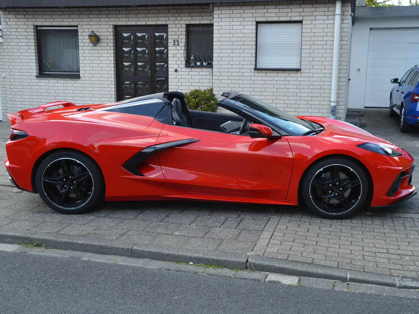 Corvette C8 C8 Stingray Cabrio 2LT | Z51 | Frontlift | Magnetic Ride Control | 5.800 km Rot - 2