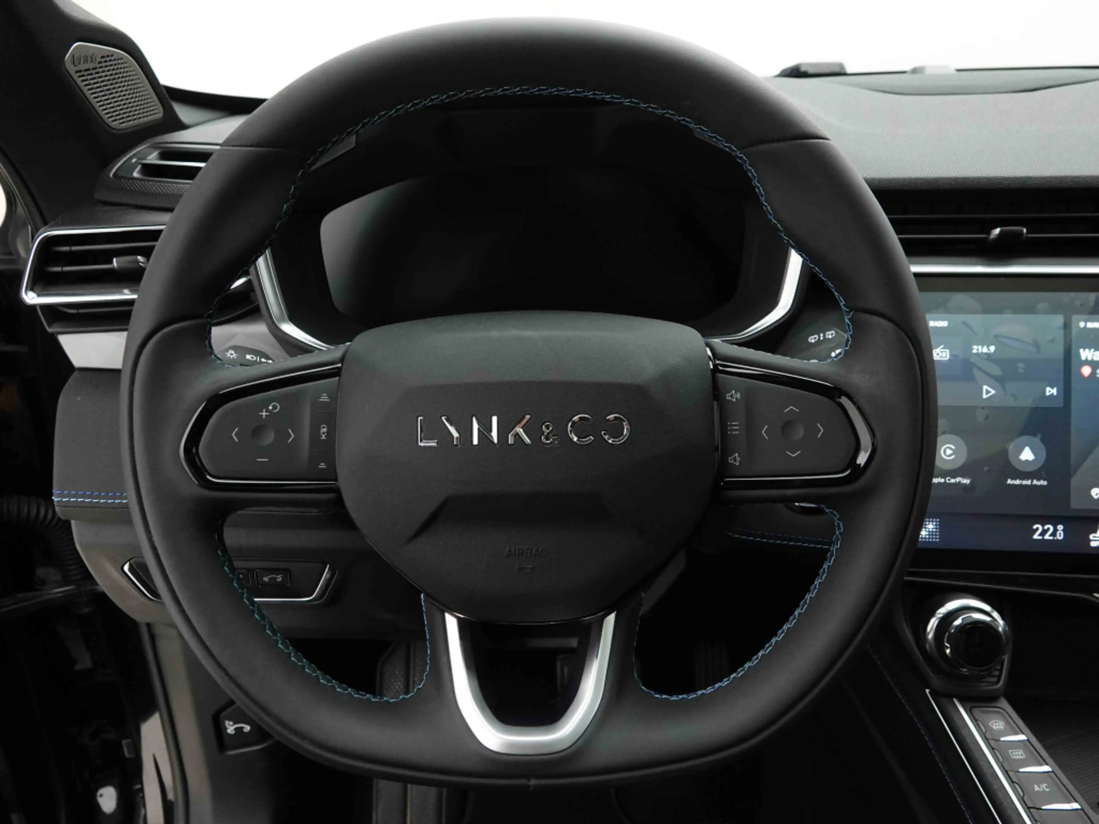 Lynk & Co 01 PHEV 262 | 70 KM EV | Pano | GPS | 360Cam | LED | ALU20 — photo 10