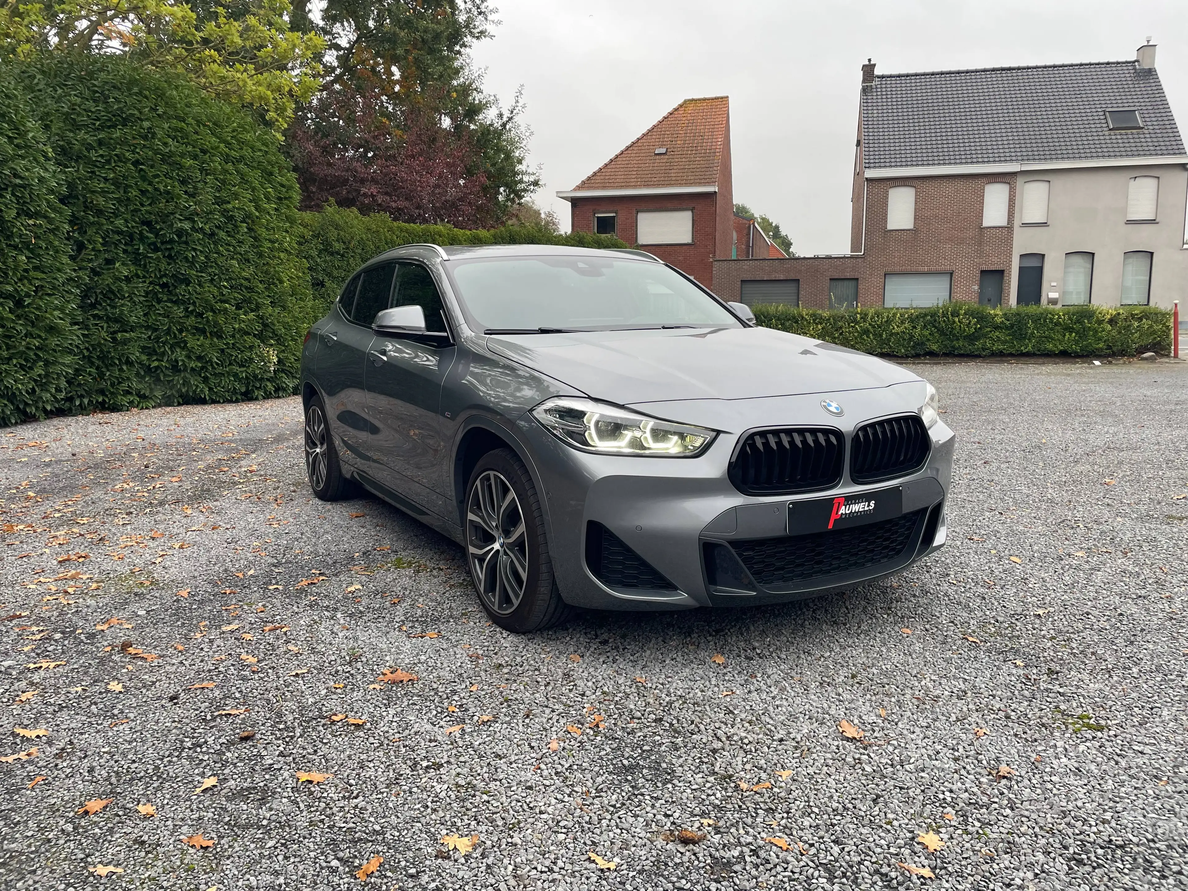 BMW X2 2.0iAS sDrive20 OPF/ Trekhk/ Pano/ Leder/ LED/ Automaat/ M-pack/ Zetelvrwrming — photo 3