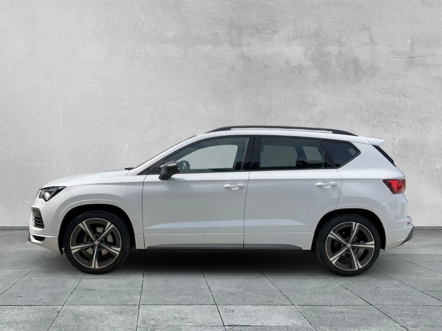 SEAT Ateca FR 1.5 TSI DSG +BEATS+LED+ACC+KAMERA+NAVI+ Weiß - 2