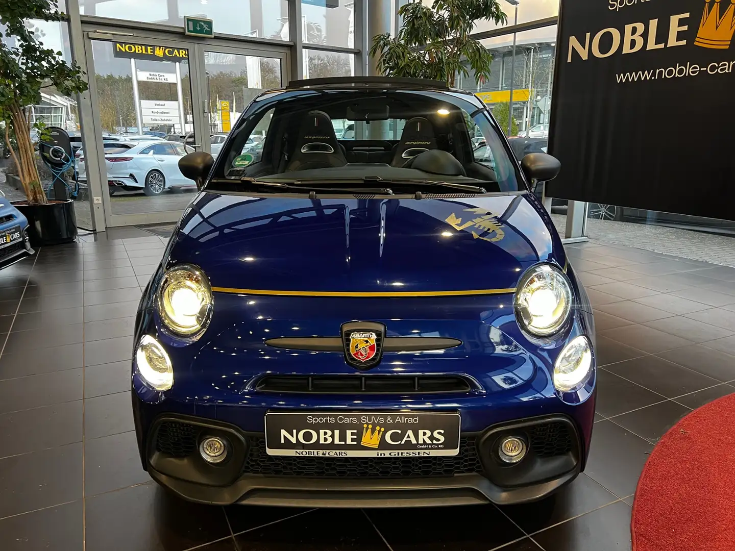 Abarth 595C Scorpioneoro Turismo Aut. STNDHZ SHZ RFK Blau - 2