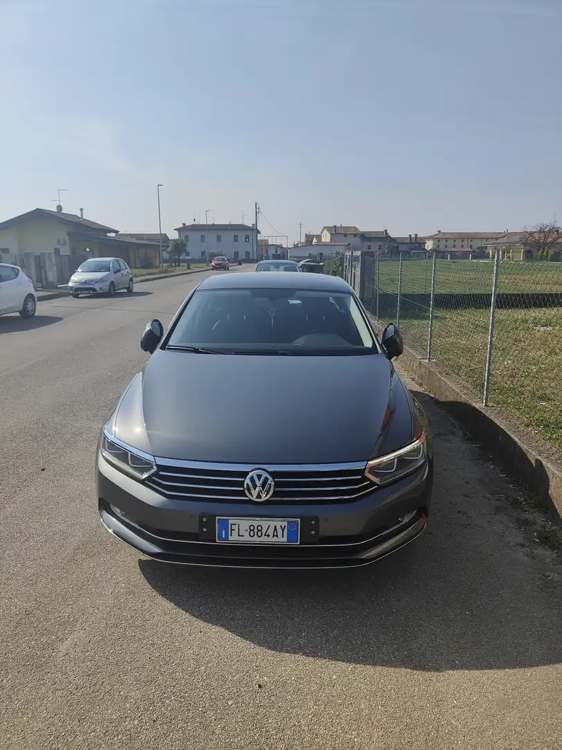 Volkswagen Passat 2.0 tdi Executive 150cv dsg - 1
