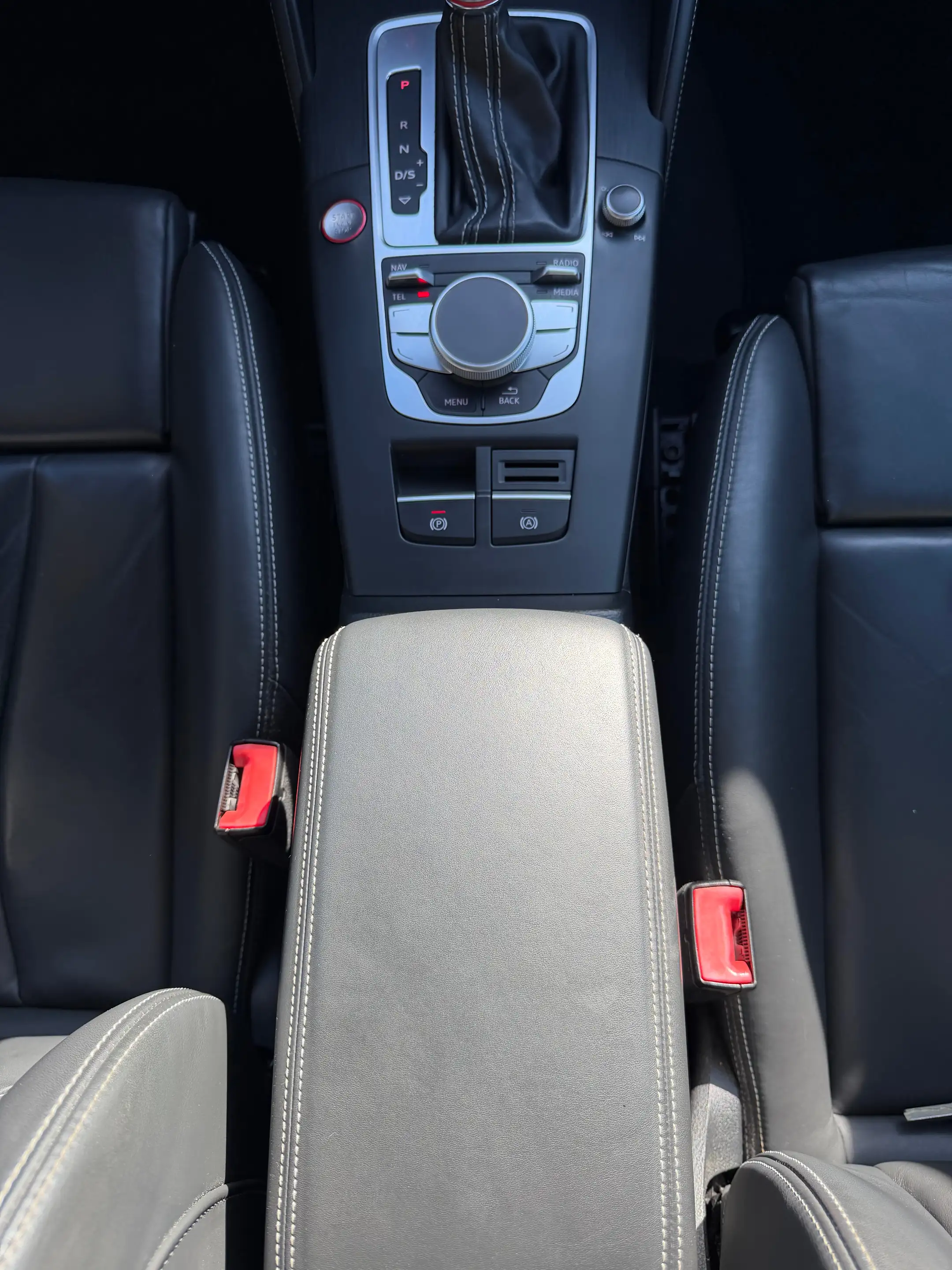 Audi S3 S3 Sedan 2.0 TFSI Quattro S tronic — photo 10