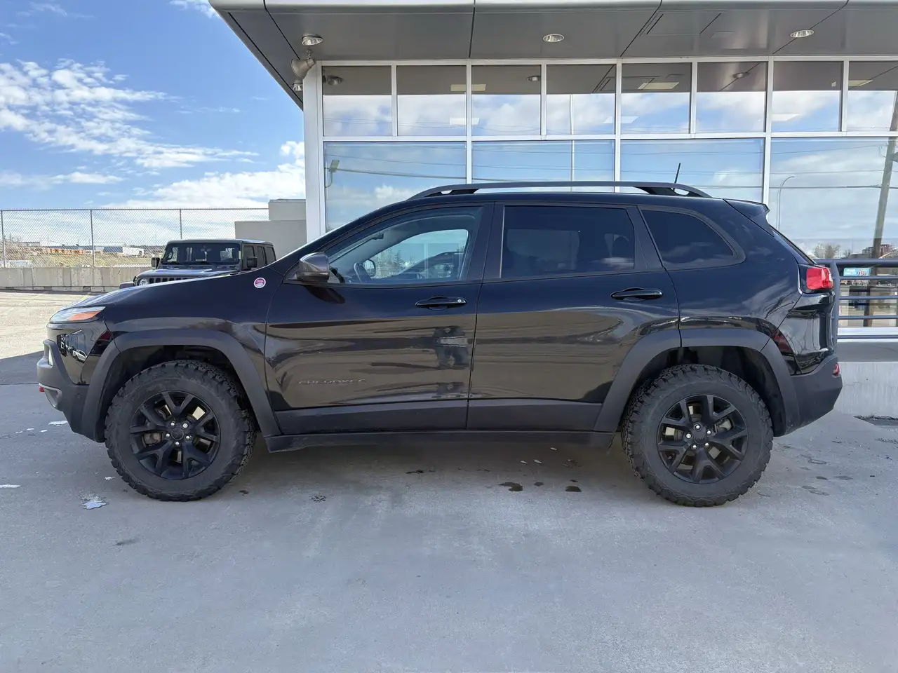 Jeep Cherokee снимка Jeep Cherokee