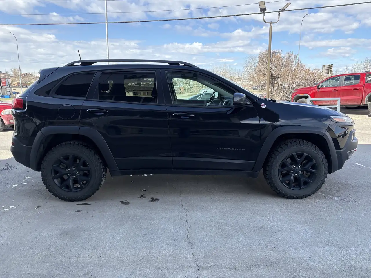Jeep Cherokee снимка Jeep Cherokee