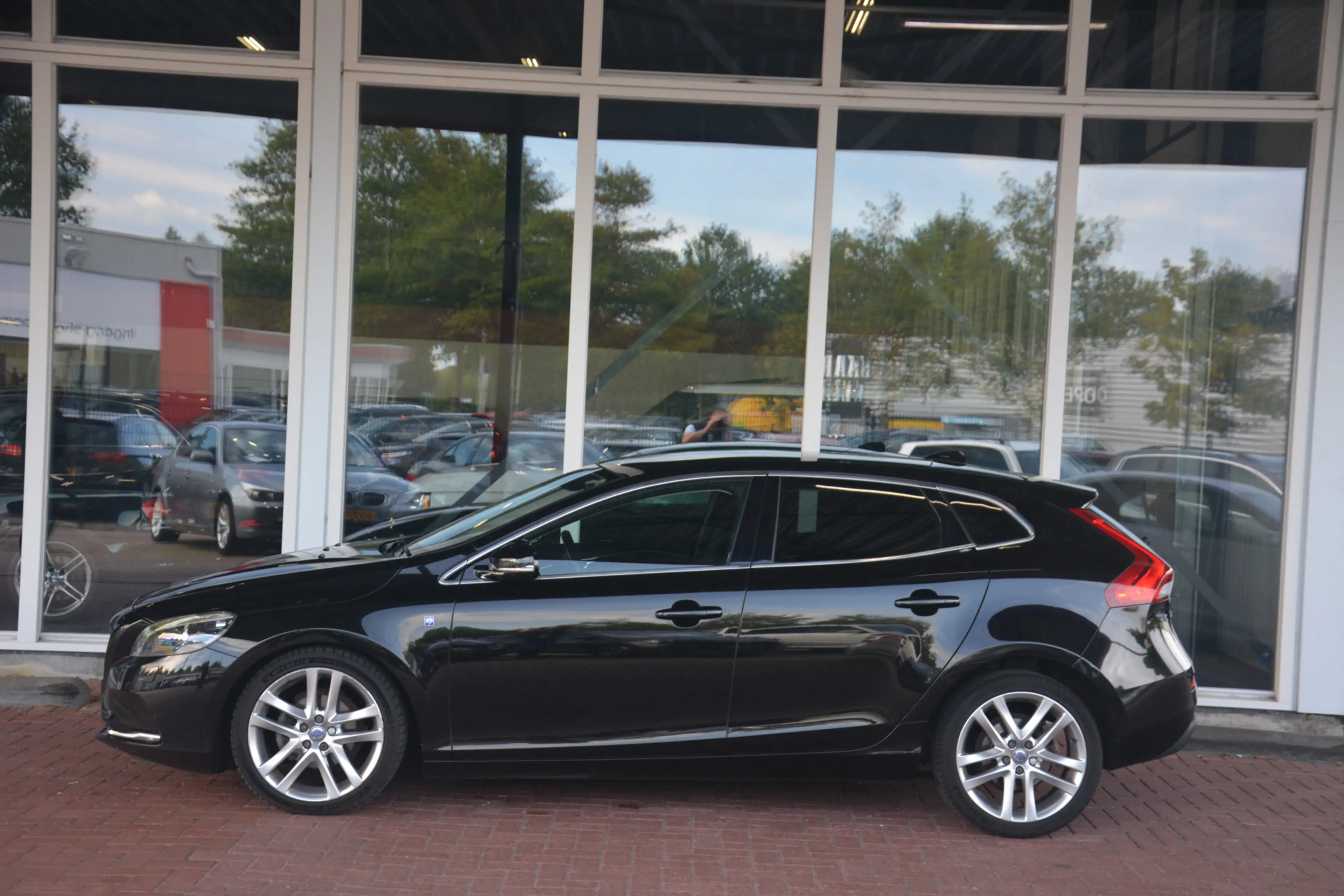 Volvo V40 2.0 D2 Ocean Race Business OCEAN RACE zeer complee — photo 3