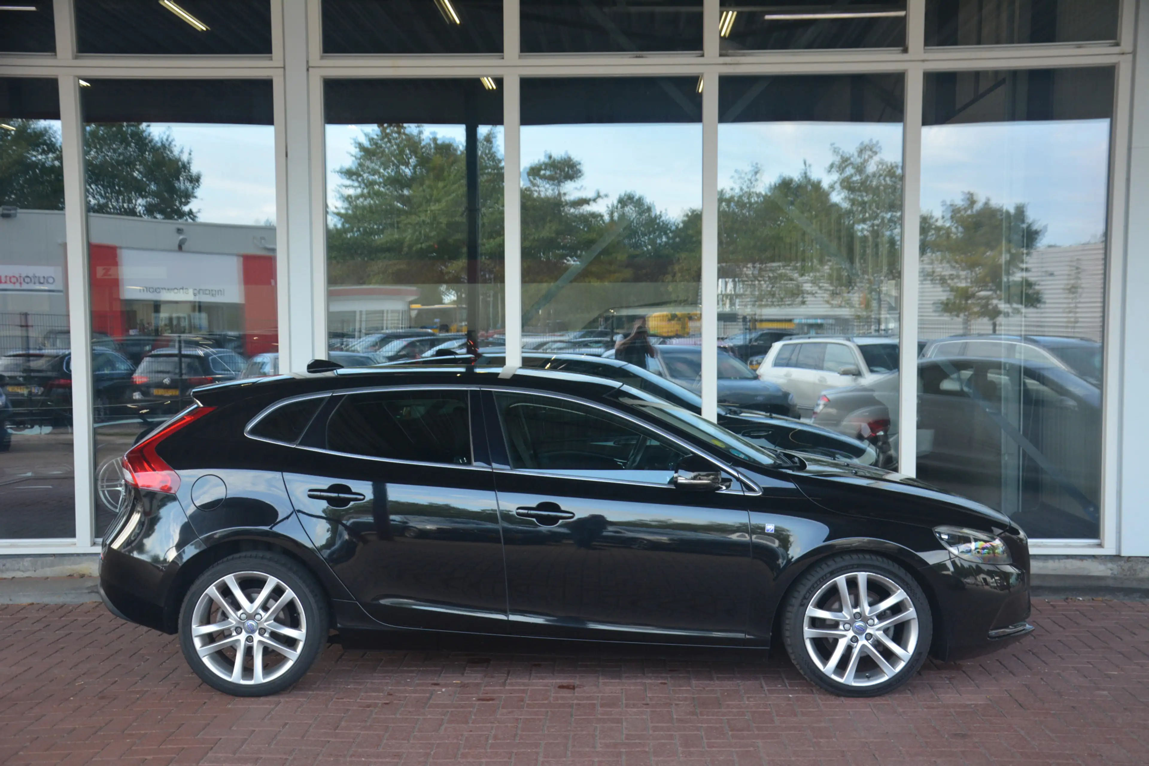 Volvo V40 2.0 D2 Ocean Race Business OCEAN RACE zeer complee — photo 4