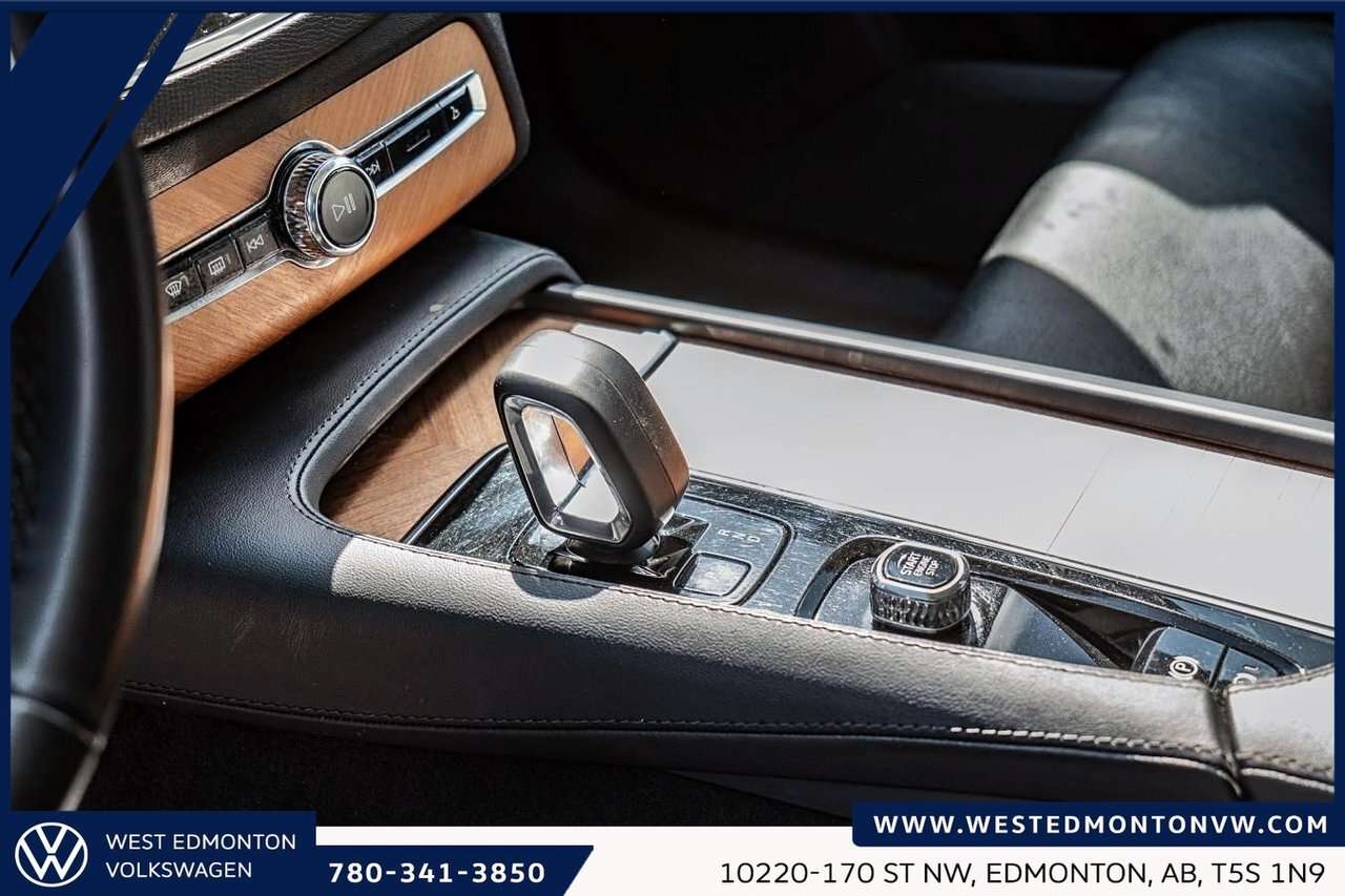 2023 Volvo XC90 Plus Dark Theme AWD | LEATHER | NAV | SUNROOF / thumb 13