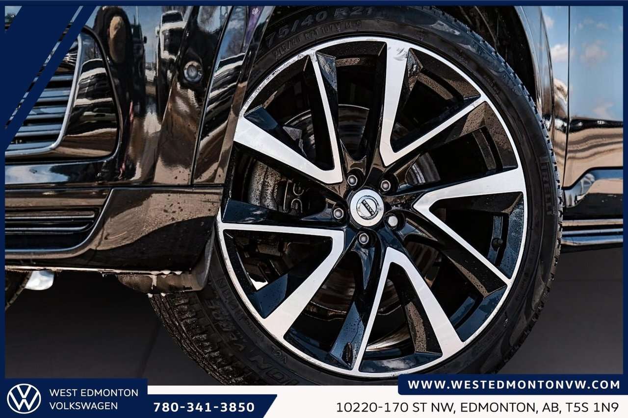 2023 Volvo XC90 Plus Dark Theme AWD | LEATHER | NAV | SUNROOF / thumb 6