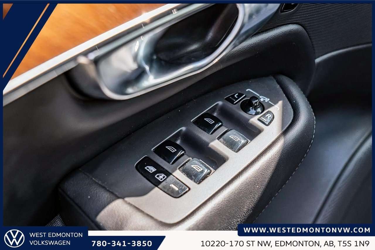 2023 Volvo XC90 Plus Dark Theme AWD | LEATHER | NAV | SUNROOF / thumb 10