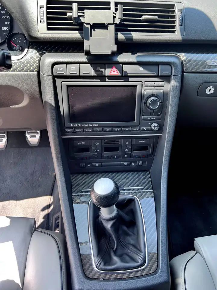 Audi RS4 снимка Audi RS4