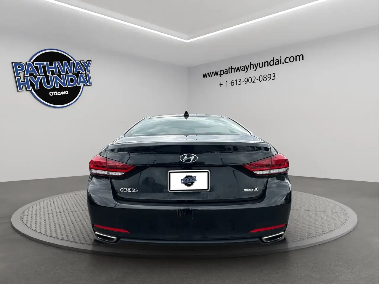 Hyundai Genesis снимка Hyundai Genesis