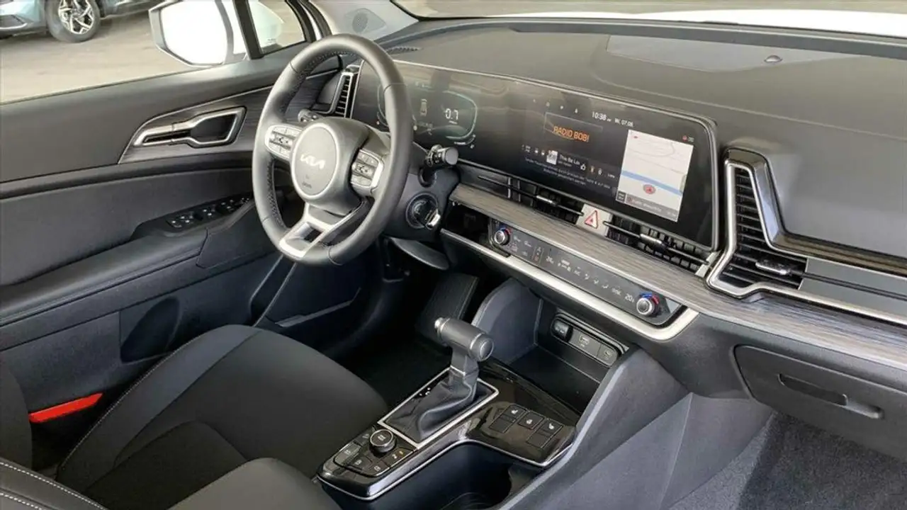 Kia Sportage V 1,6 T-GDI DCT URBAN Alu KA LED LRH NAV NBA PDC R 6
