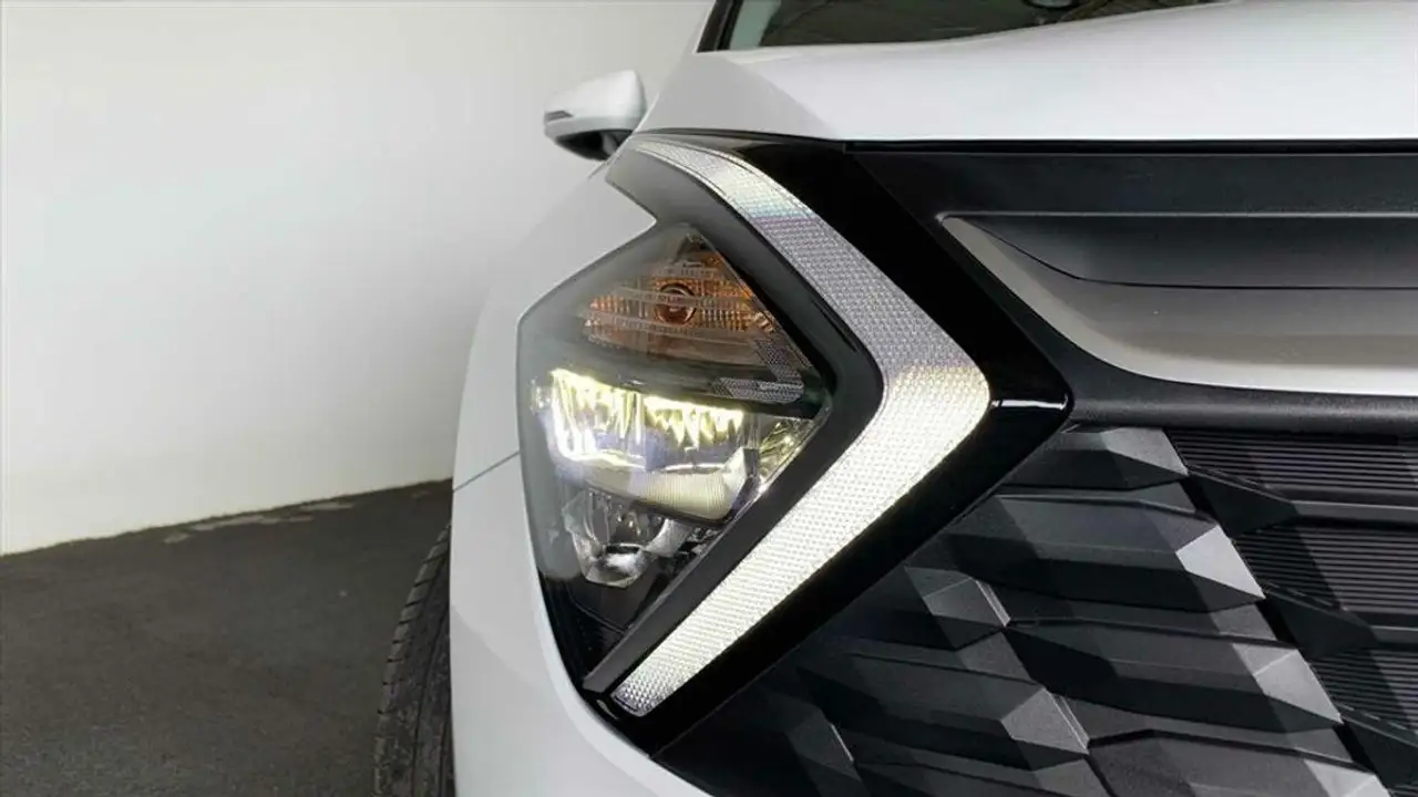 Kia Sportage V 1,6 T-GDI DCT URBAN Alu KA LED LRH NAV NBA PDC R 4