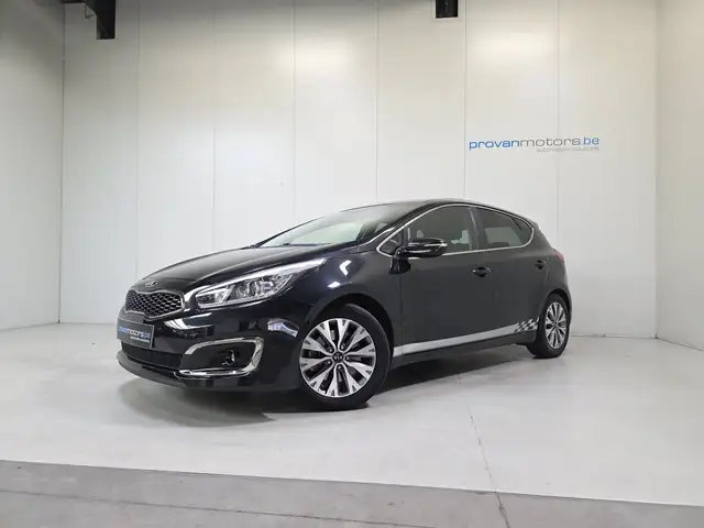 Kia Ceed view 4