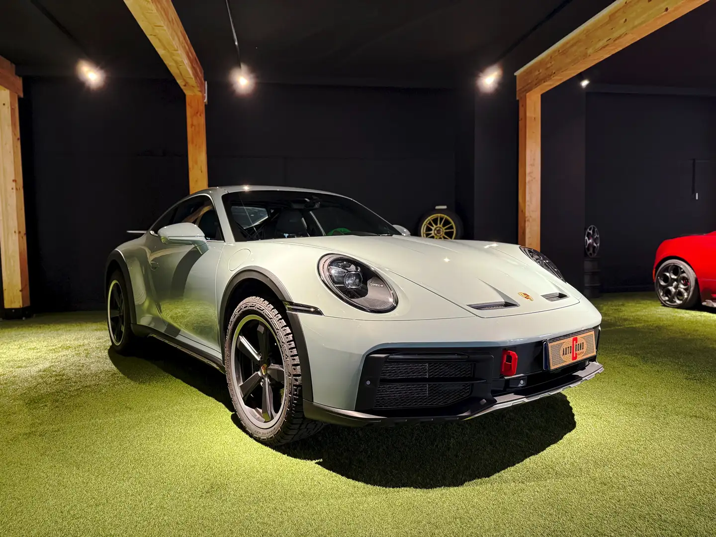Porsche 992 Carrera 992 Coupe 911 Coupe 3.0 Dakar auto Vert - 1
