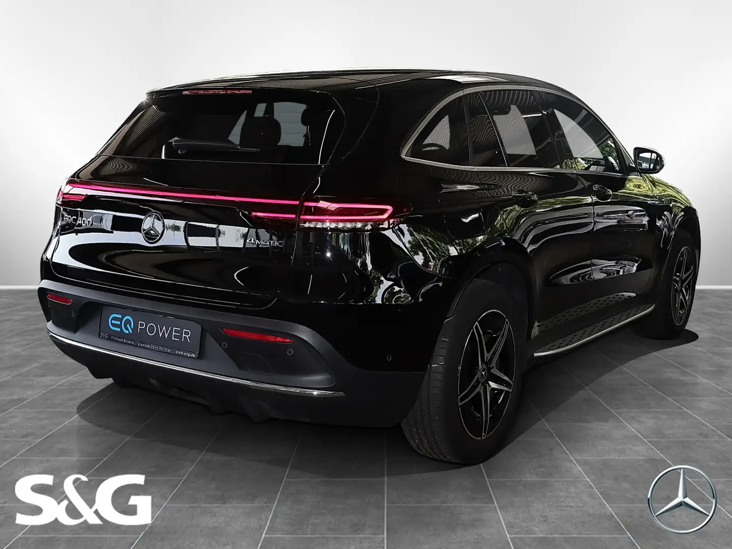 Mercedes-Benz EQC 400 4M AMG AHK+DISTRONIC+360°+TOTWINKEL+19" Black - 2