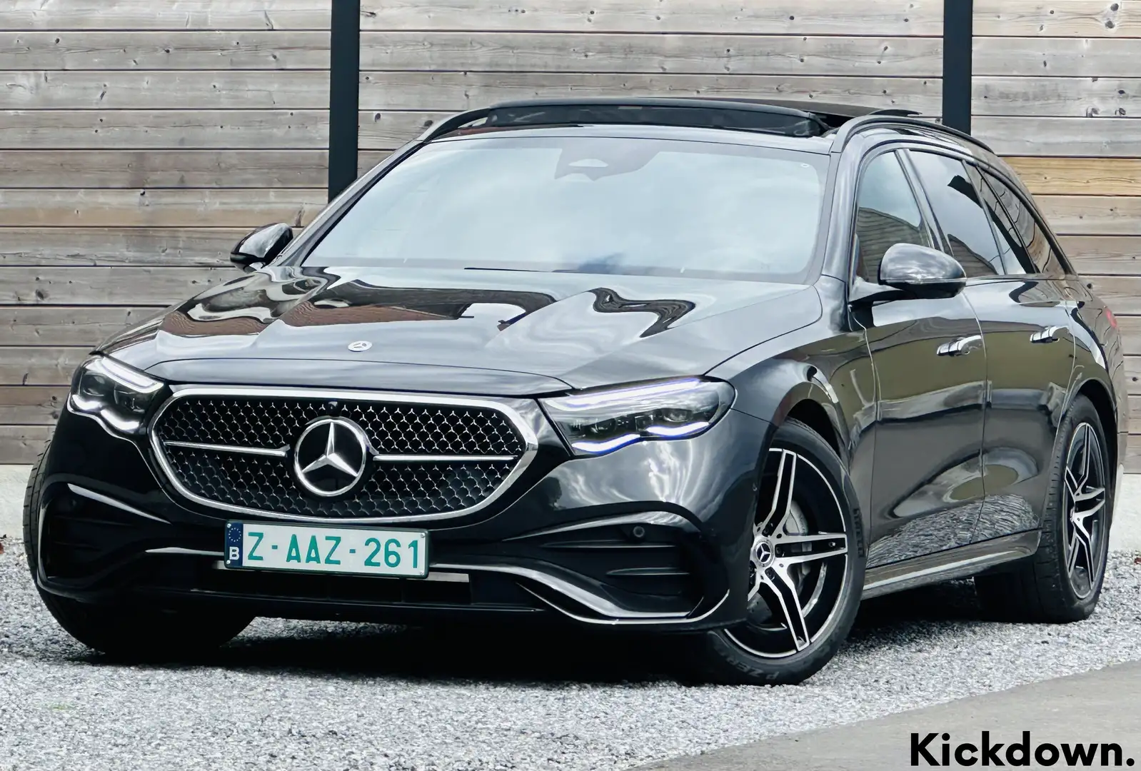 Mercedes-Benz E 300 e Estate AMG Line (230 kW) Gris - 1