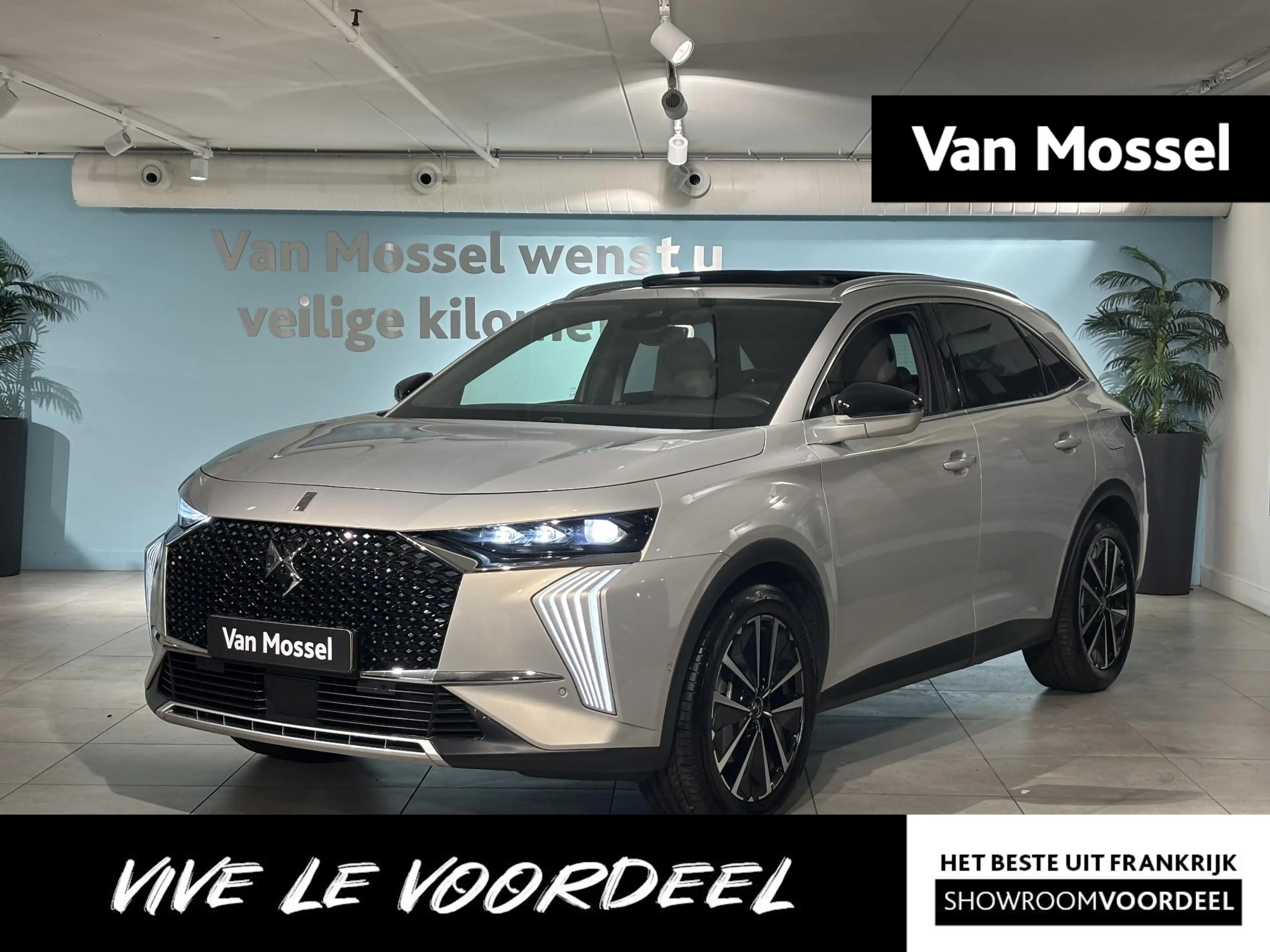 DS Automobiles DS 7 E-Tense 225 Opéra