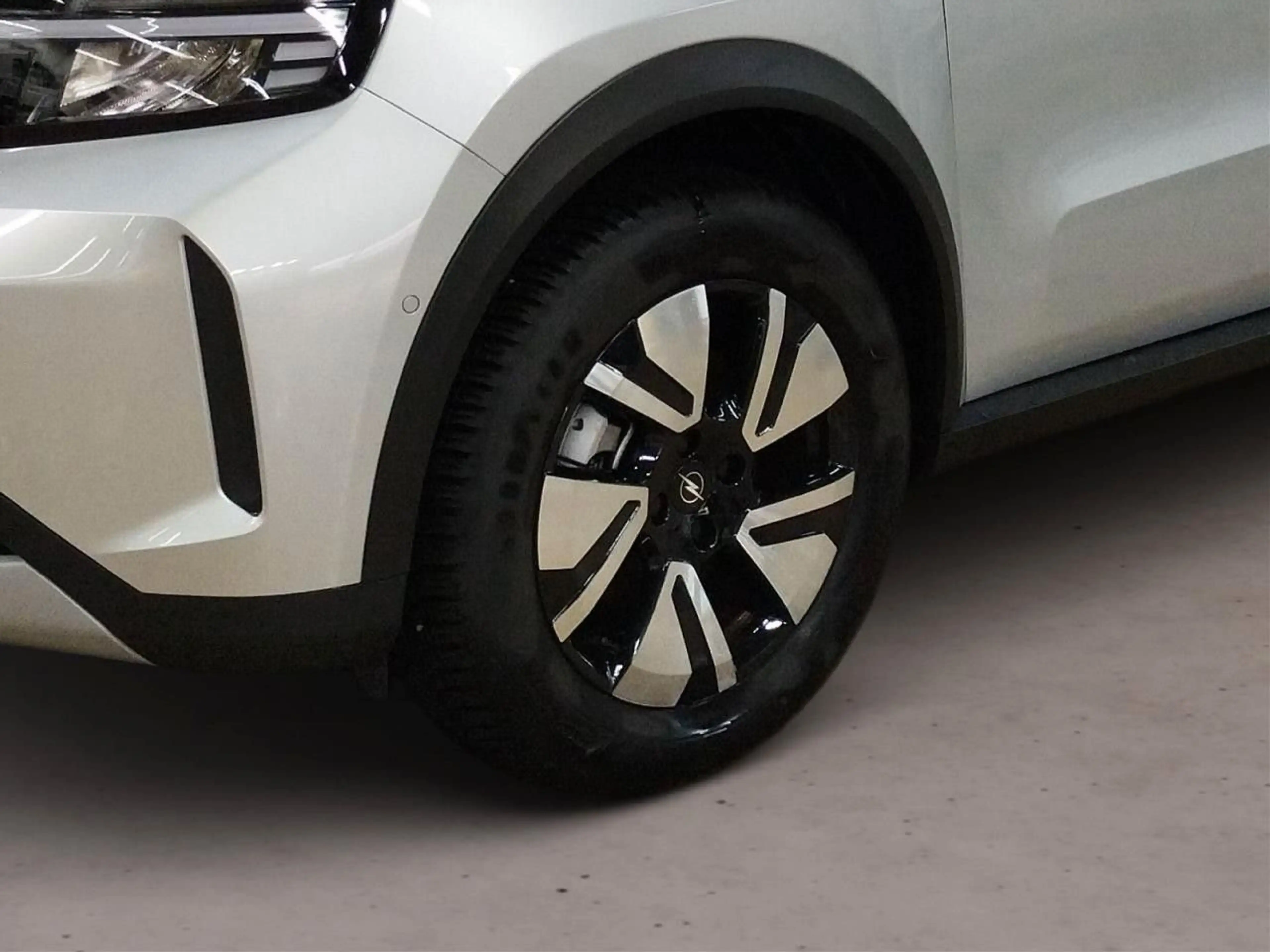Opel Frontera Electric GS 83 kW Navi Rückfahrkam. SHZ — photo 9