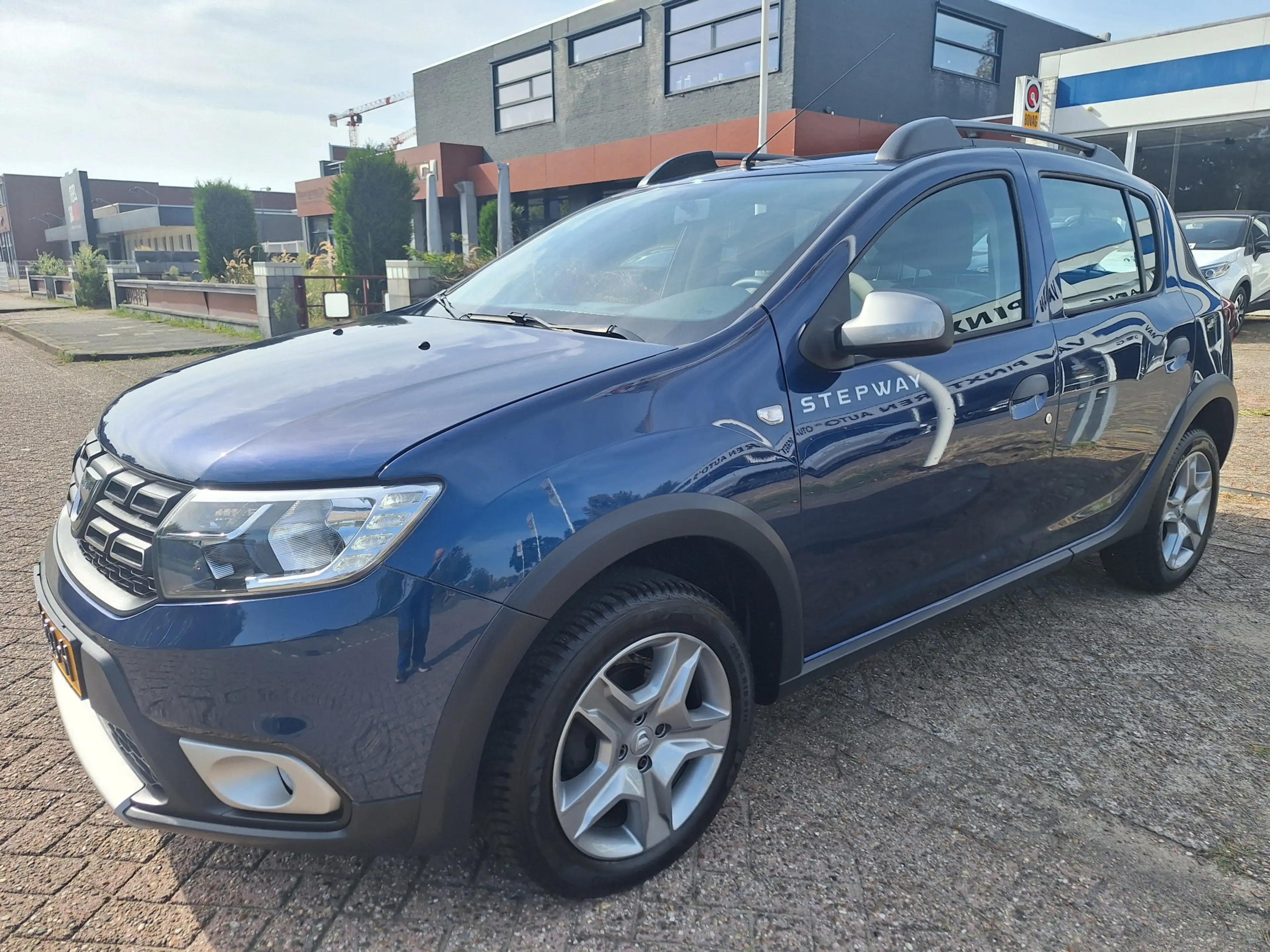 Dacia Sandero 0.9 TCe SL Stepway — photo 3