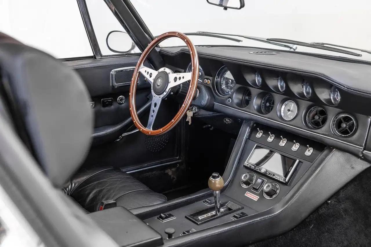 Jensen Interceptor - 7.2L V8 - Modern enhancements -, foto 10