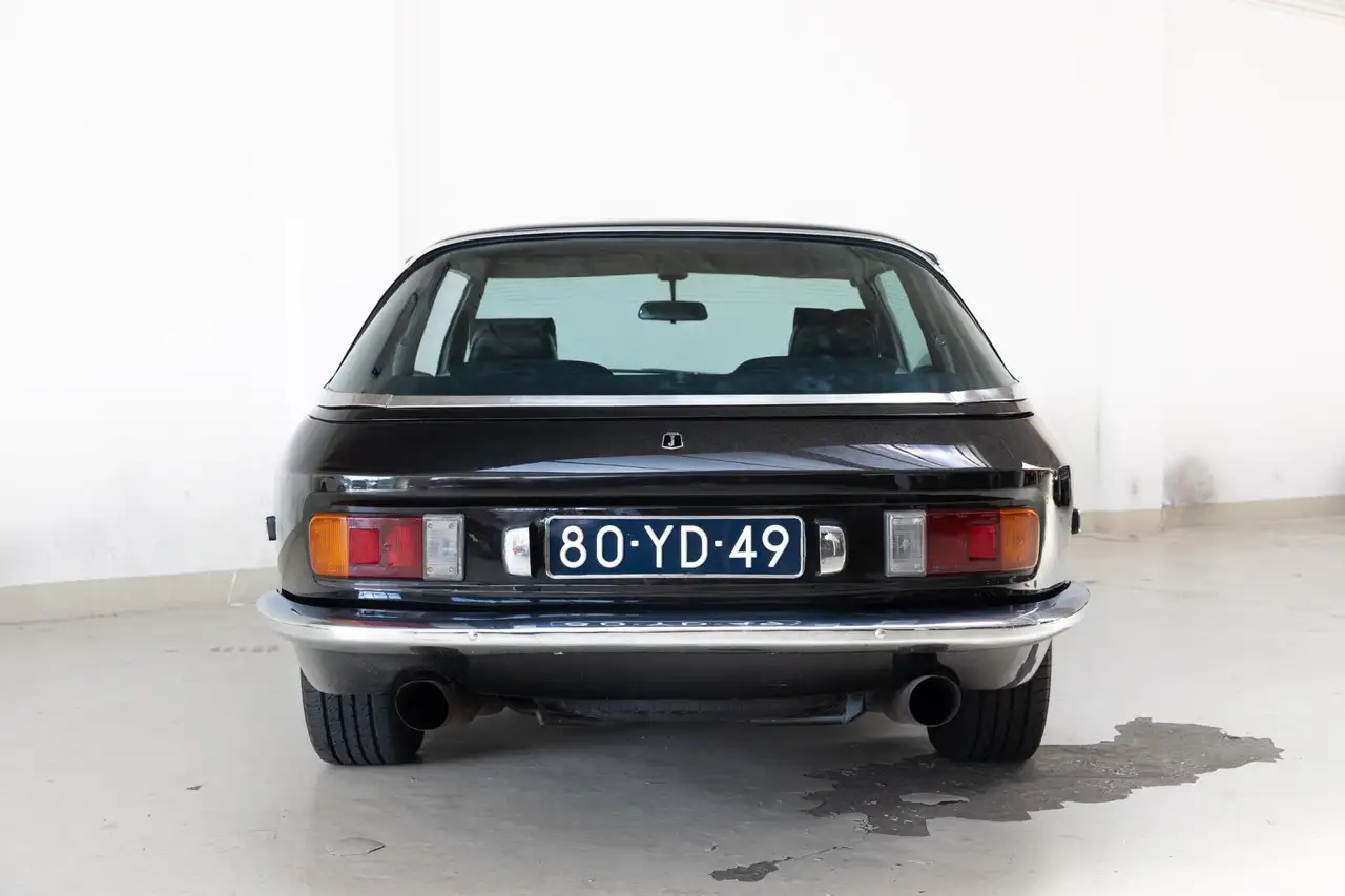 Jensen Interceptor - 7.2L V8 - Modern enhancements -, foto 5