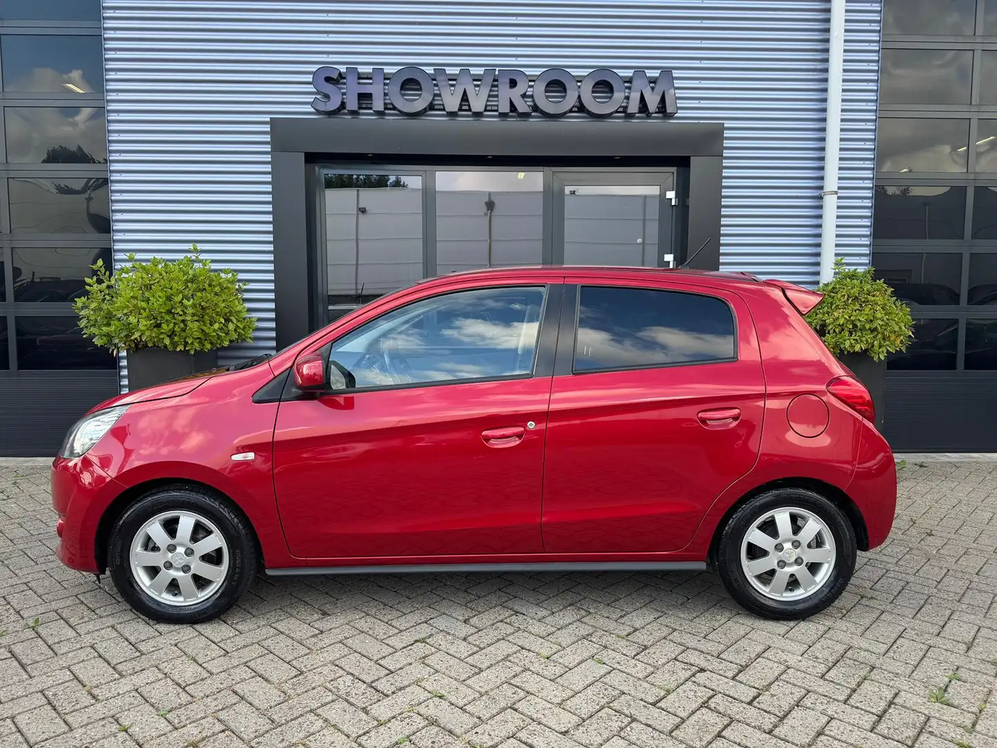 Mitsubishi Space Star 1.0 Bright|Automaat|Airco|Aangepaste auto voor min Rood - 2