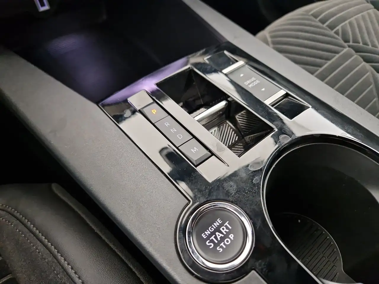 Lancia Ypsilon 2024 — фото 10