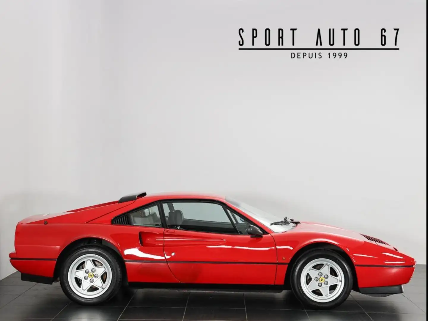 Ferrari 328 GTB V8 - 3.2 L - 2