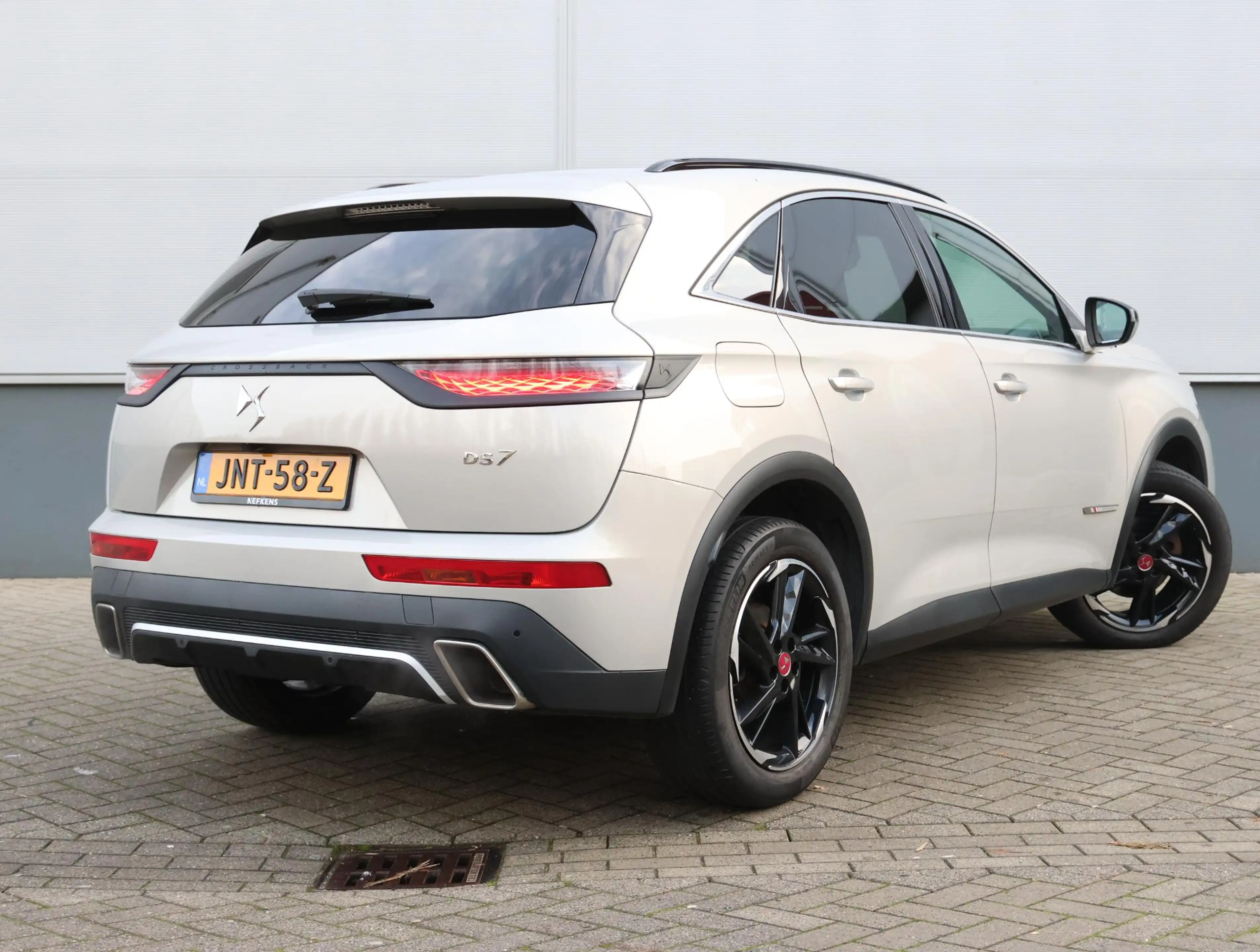 DS Automobiles DS 7 Crossback 180pk Performance Line | Camera | Electrische klep — photo 3