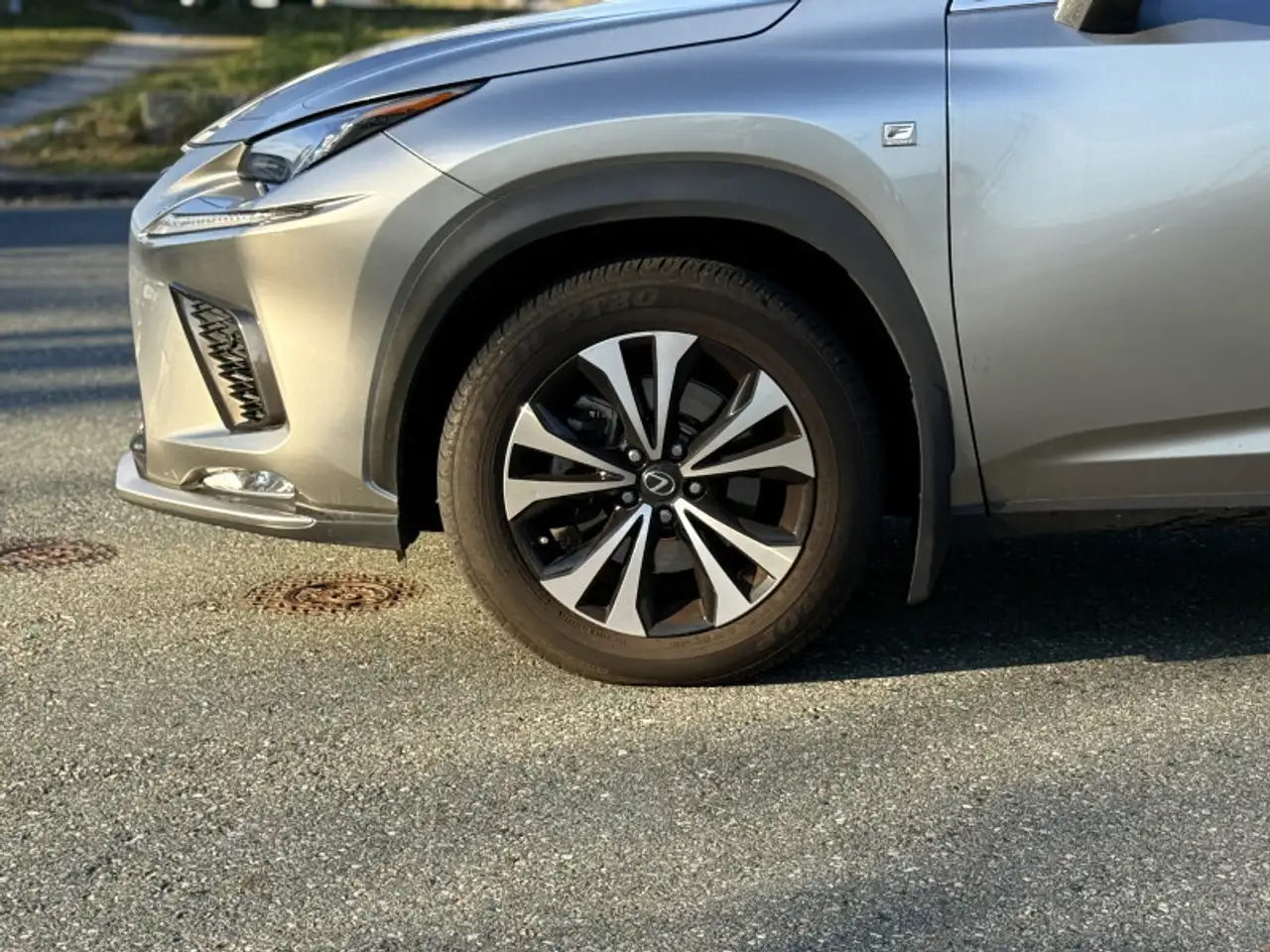Lexus NX снимка Lexus NX